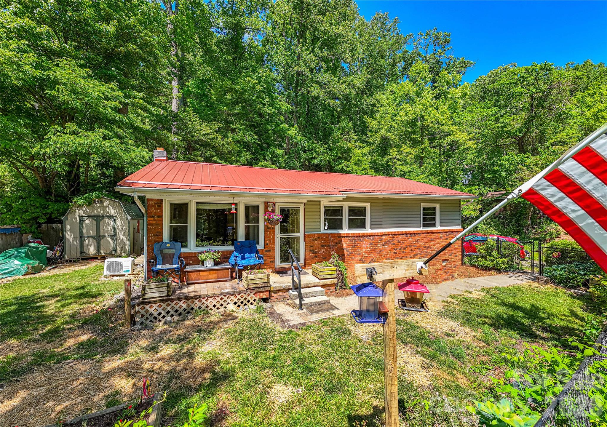 203 Kennedy Drive #21 & 22 — Swannanoa