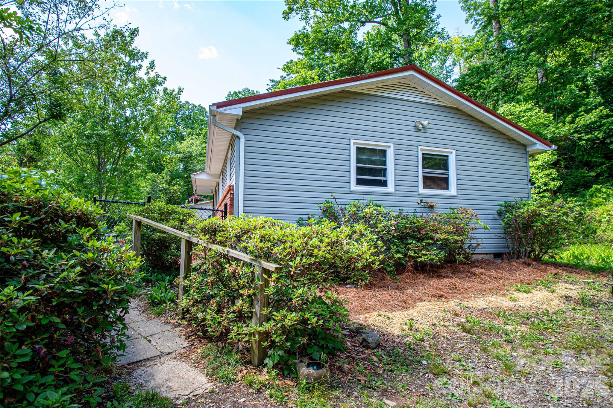 203 Kennedy Drive #21 & 22 — Swannanoa