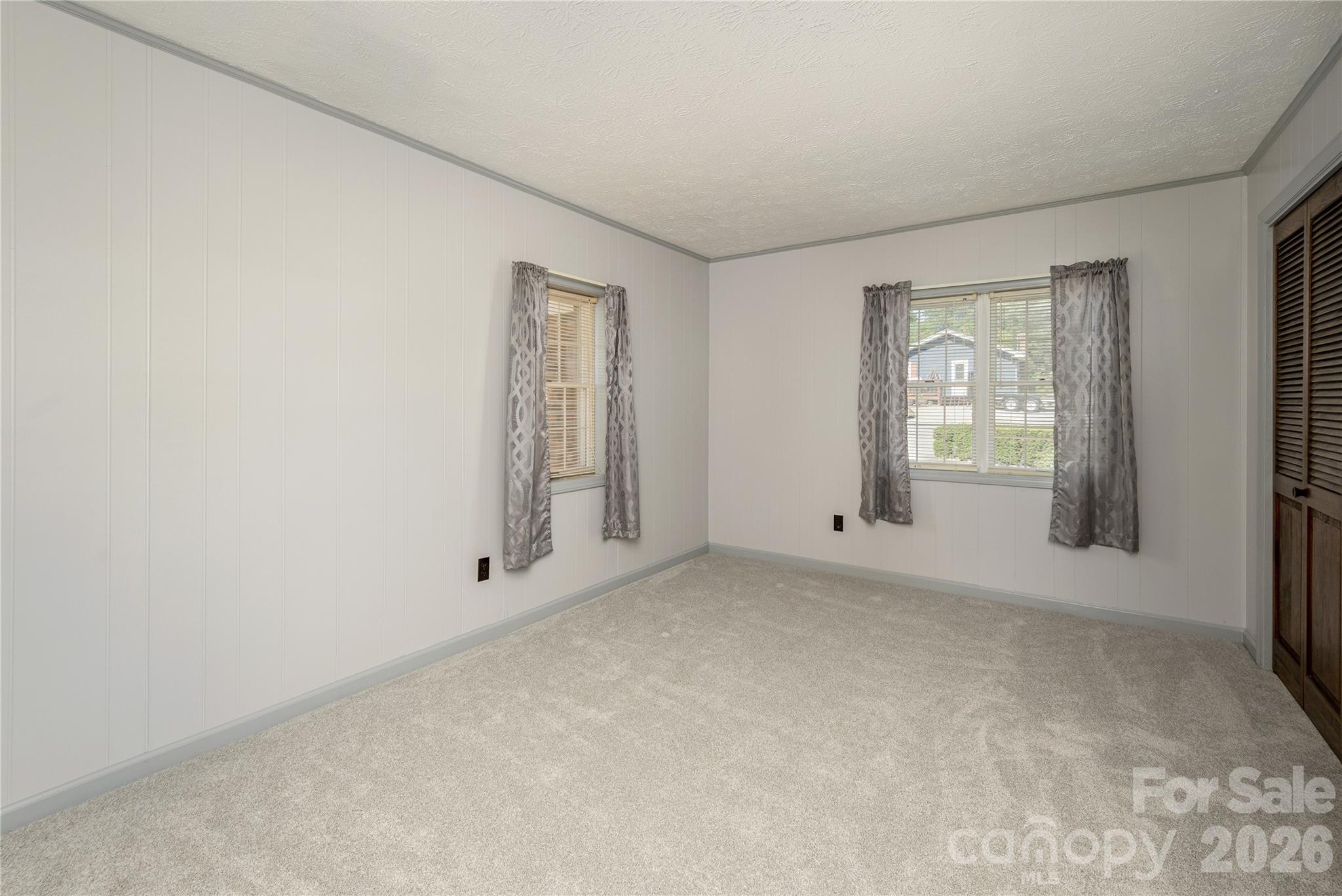 231 Allen Road — East Flat Rock