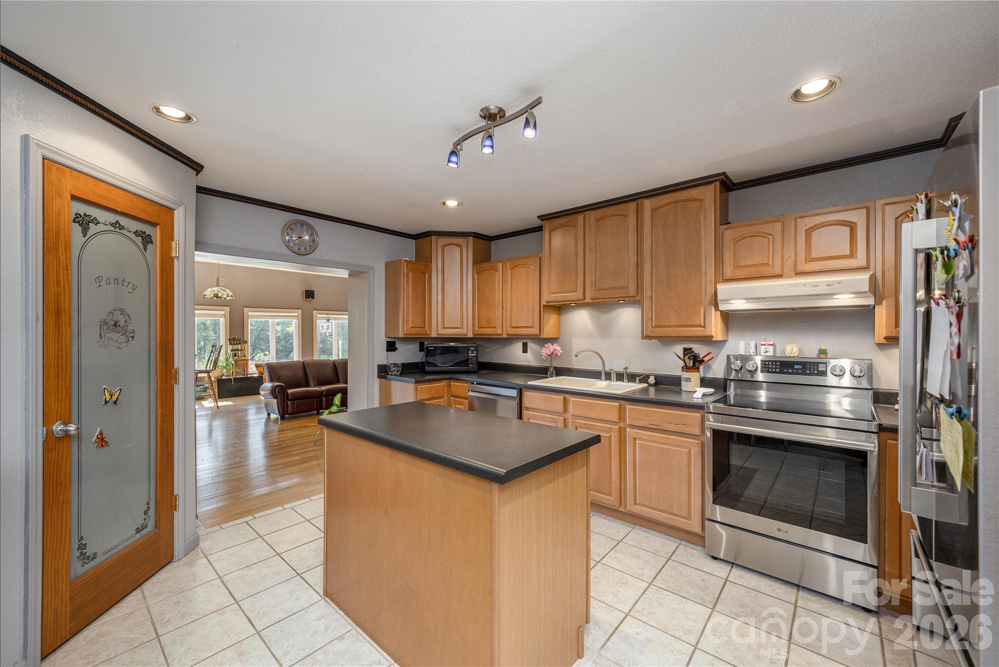231 Allen Road — East Flat Rock