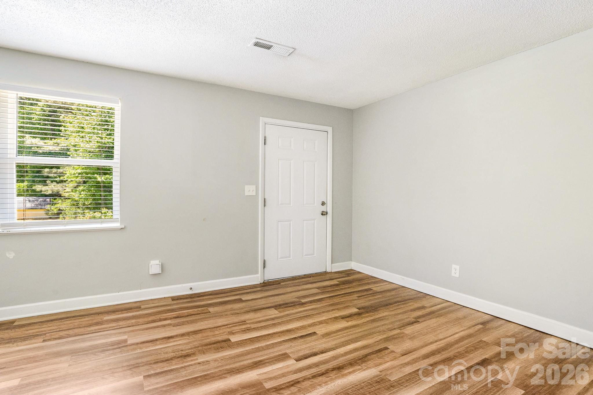 409 Anne Avenue — Waxhaw