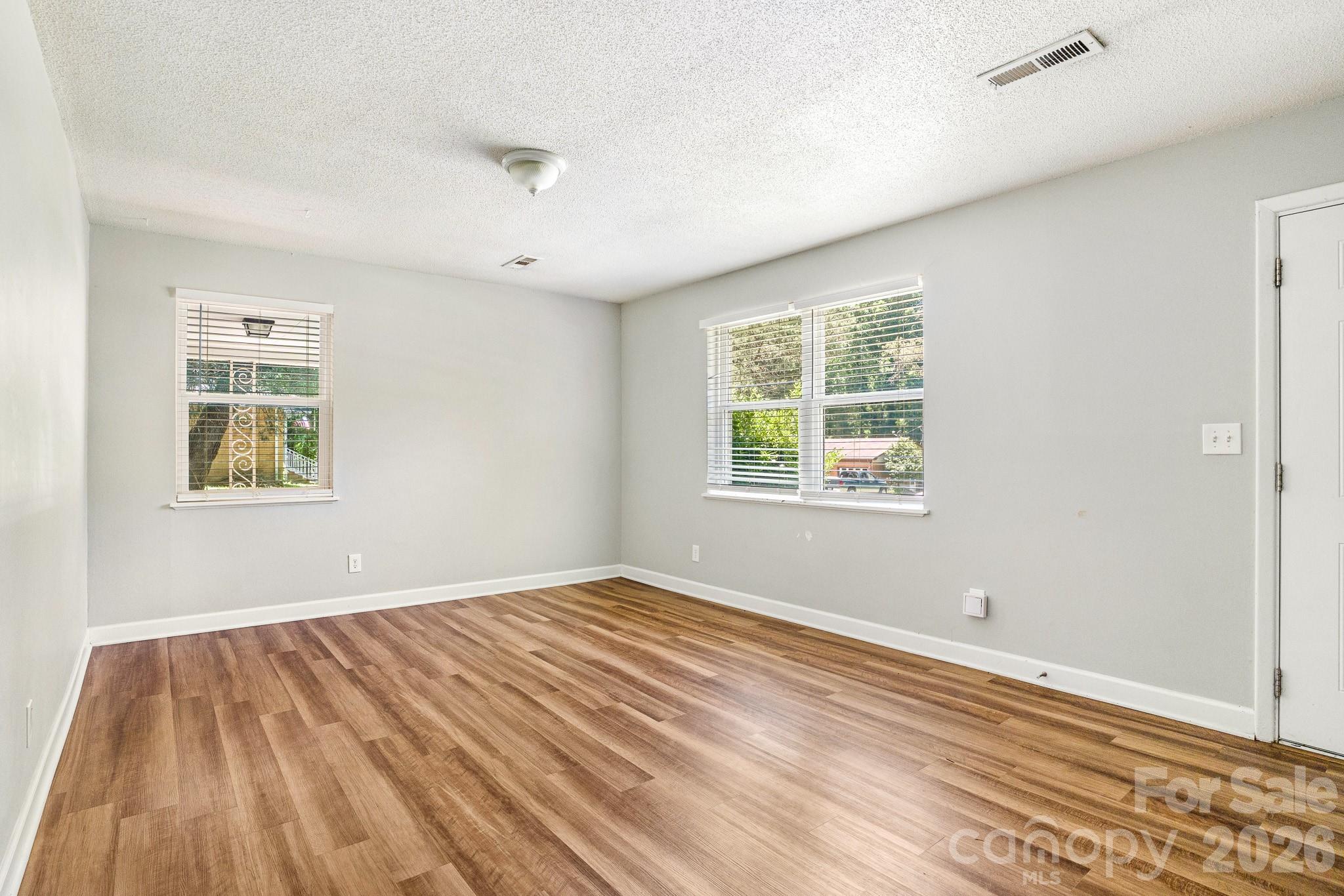 409 Anne Avenue — Waxhaw