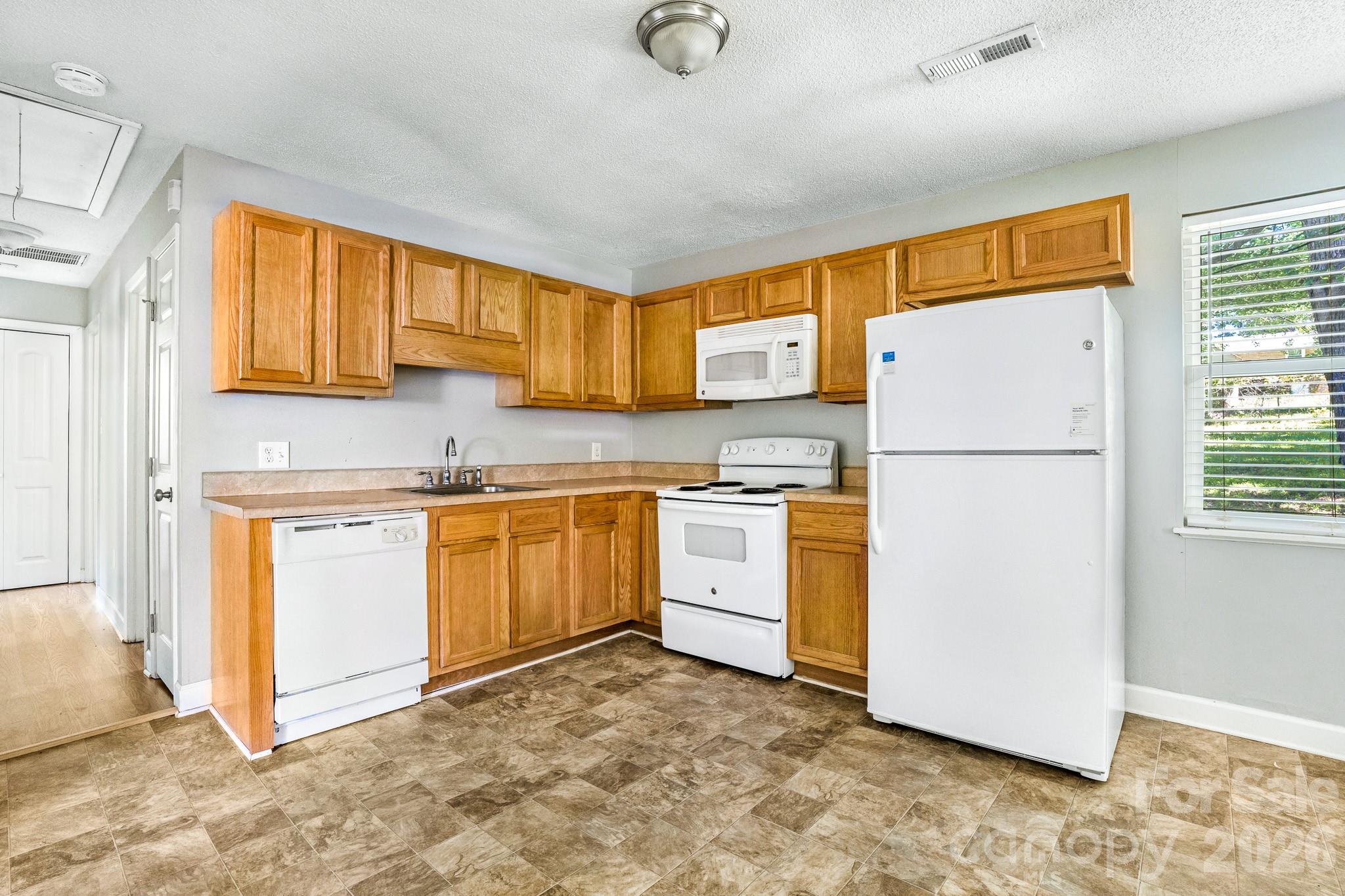 409 Anne Avenue — Waxhaw