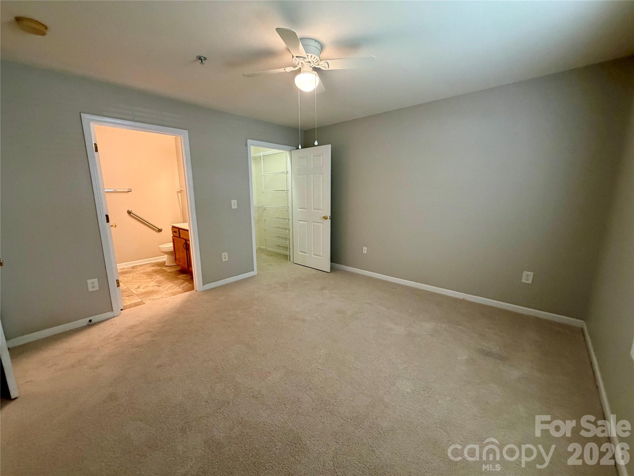 4002 Town Center Road — Harrisburg