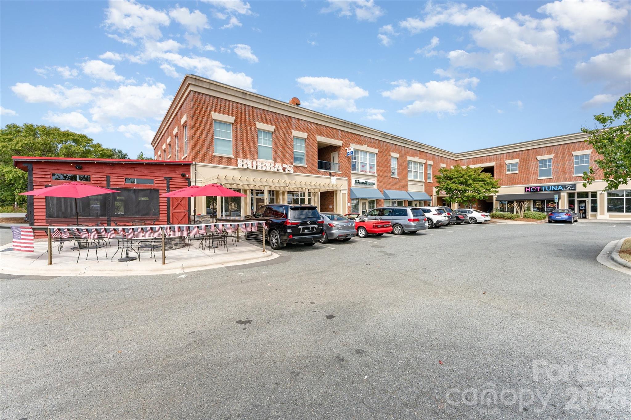 4002 Town Center Road — Harrisburg