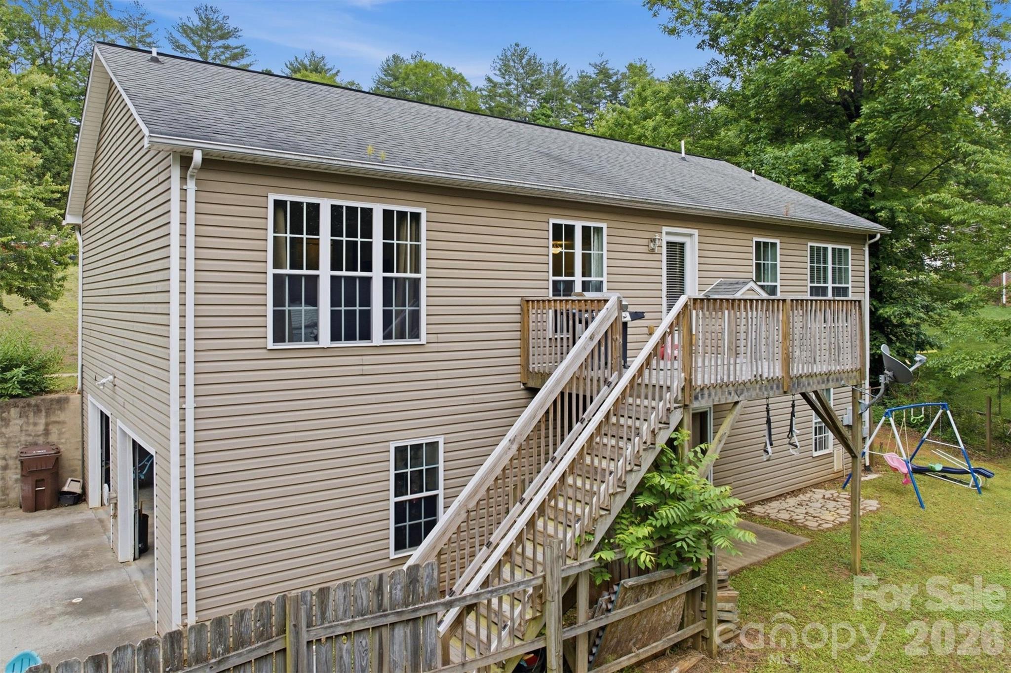 249 Forest Glen Way — Morganton
