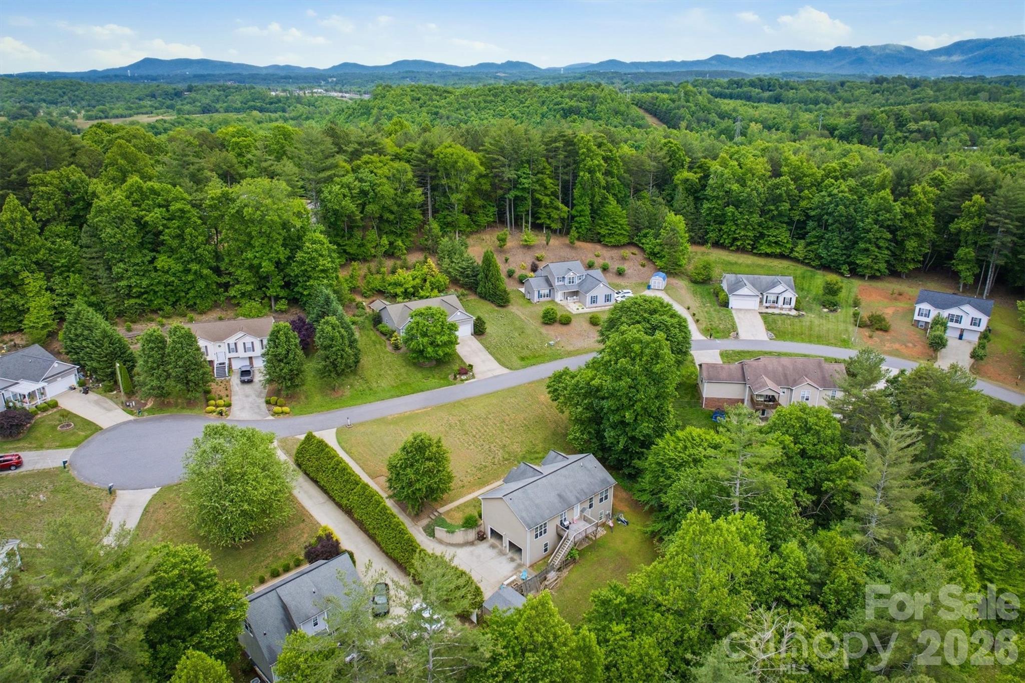 249 Forest Glen Way — Morganton