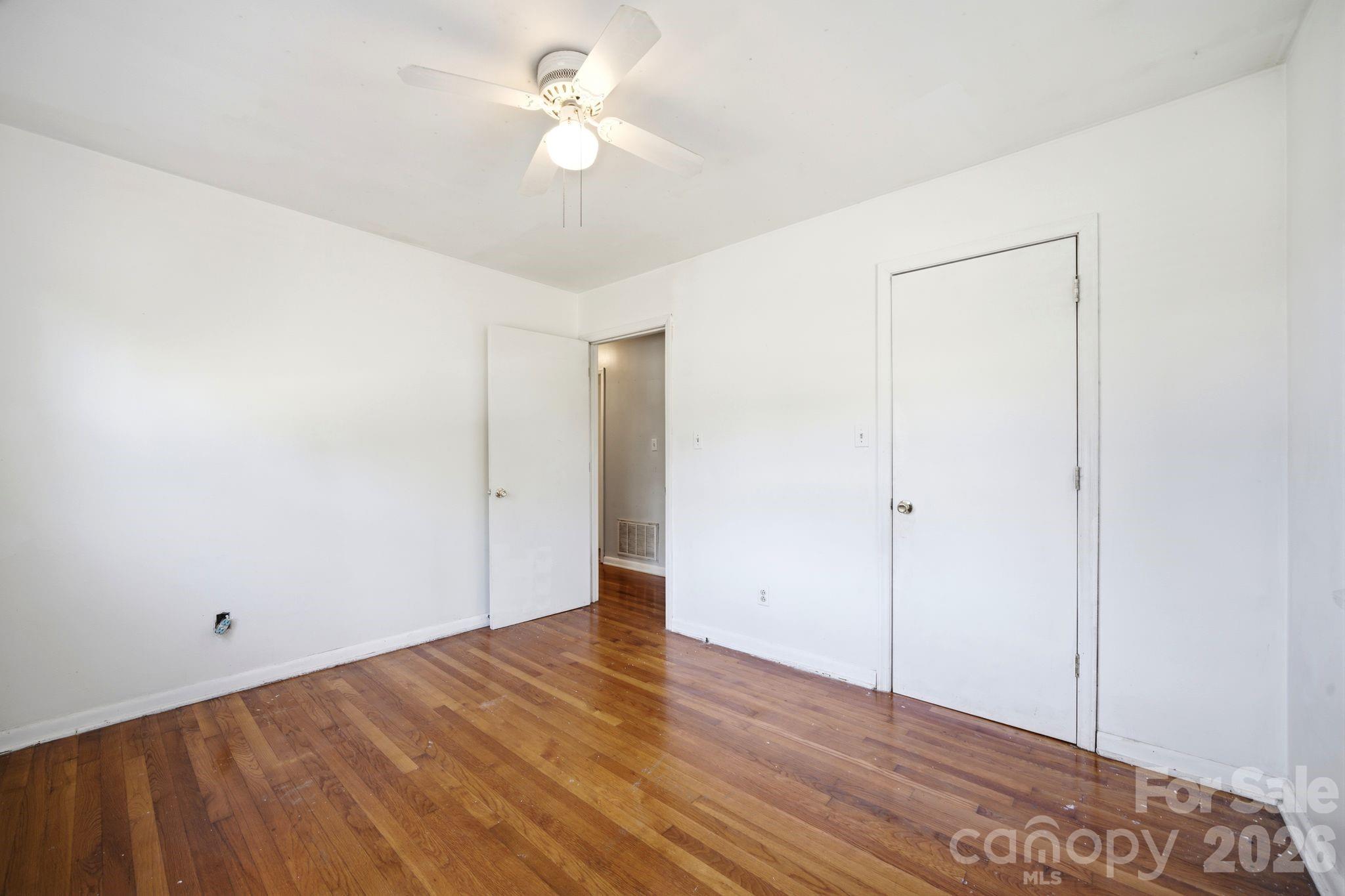 207 Starview Lane — Dallas