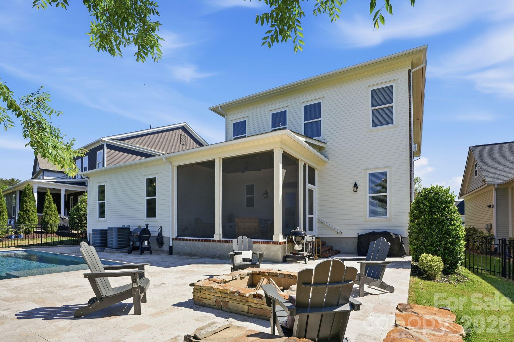 324 Sensibility Circle — Fort Mill