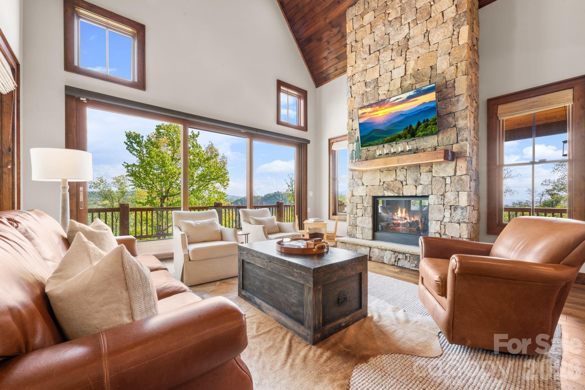 92 White Eagle Trail — Banner Elk