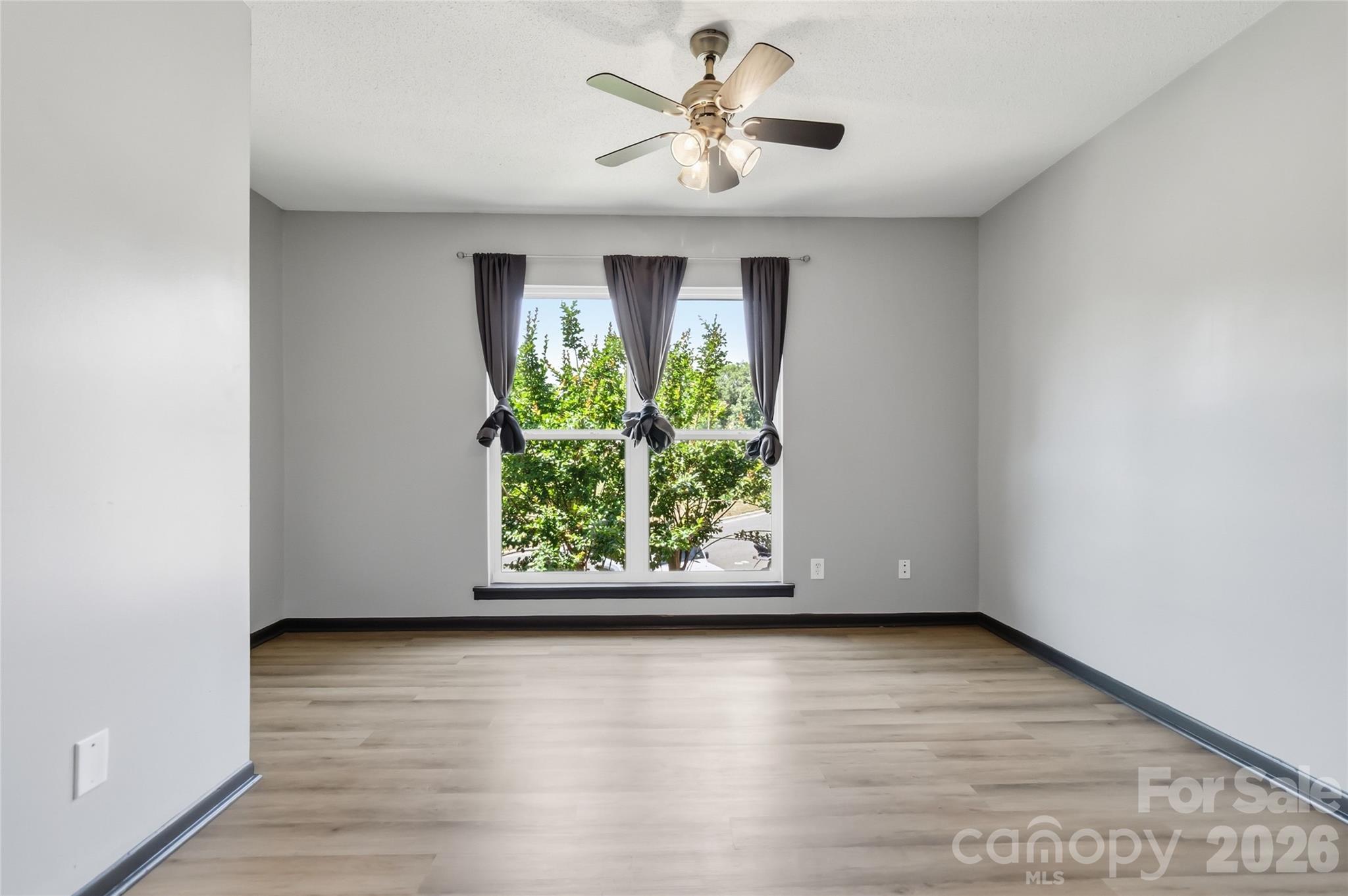 11033 Cedar View Road — Charlotte