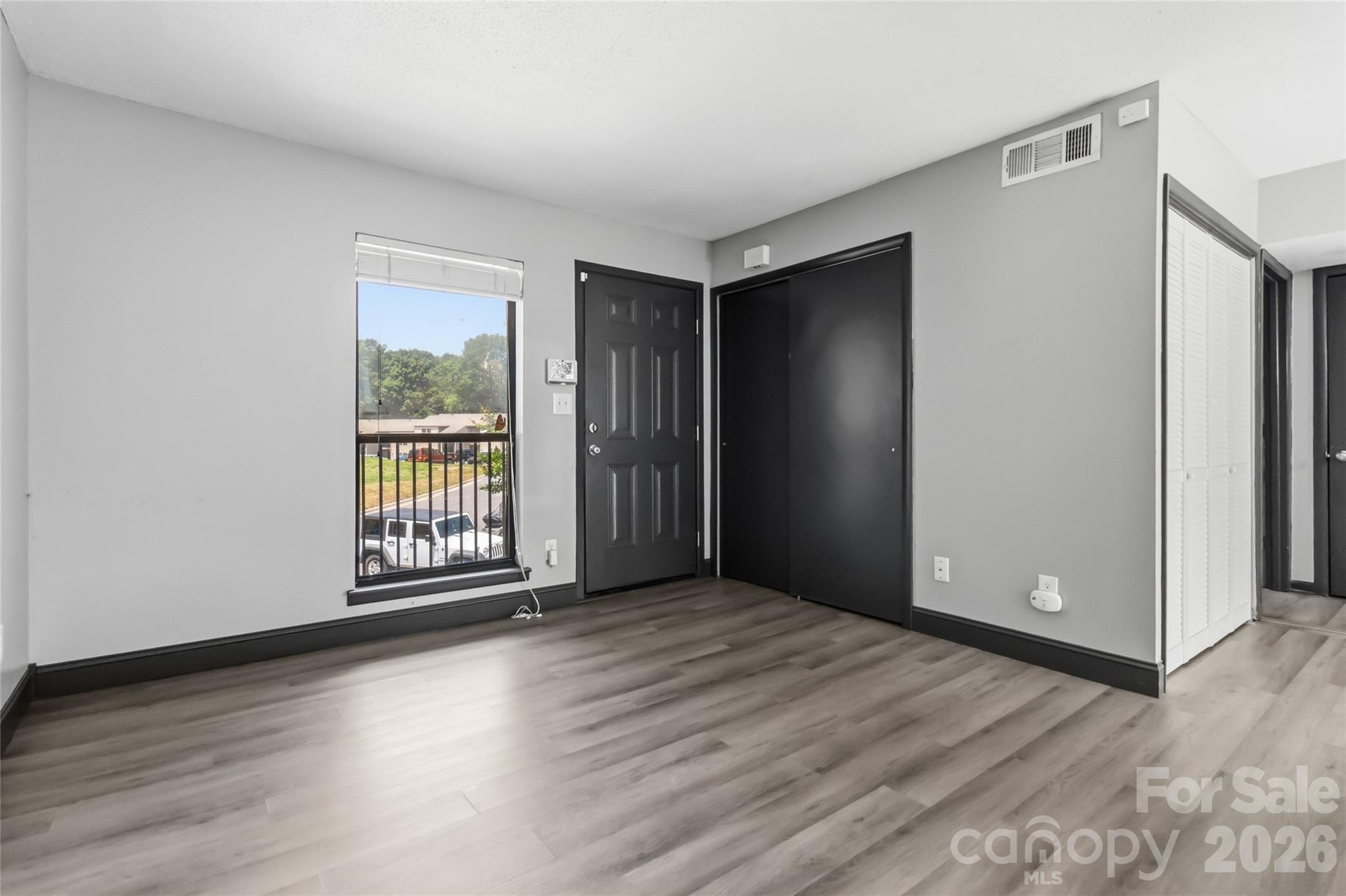 11033 Cedar View Road — Charlotte