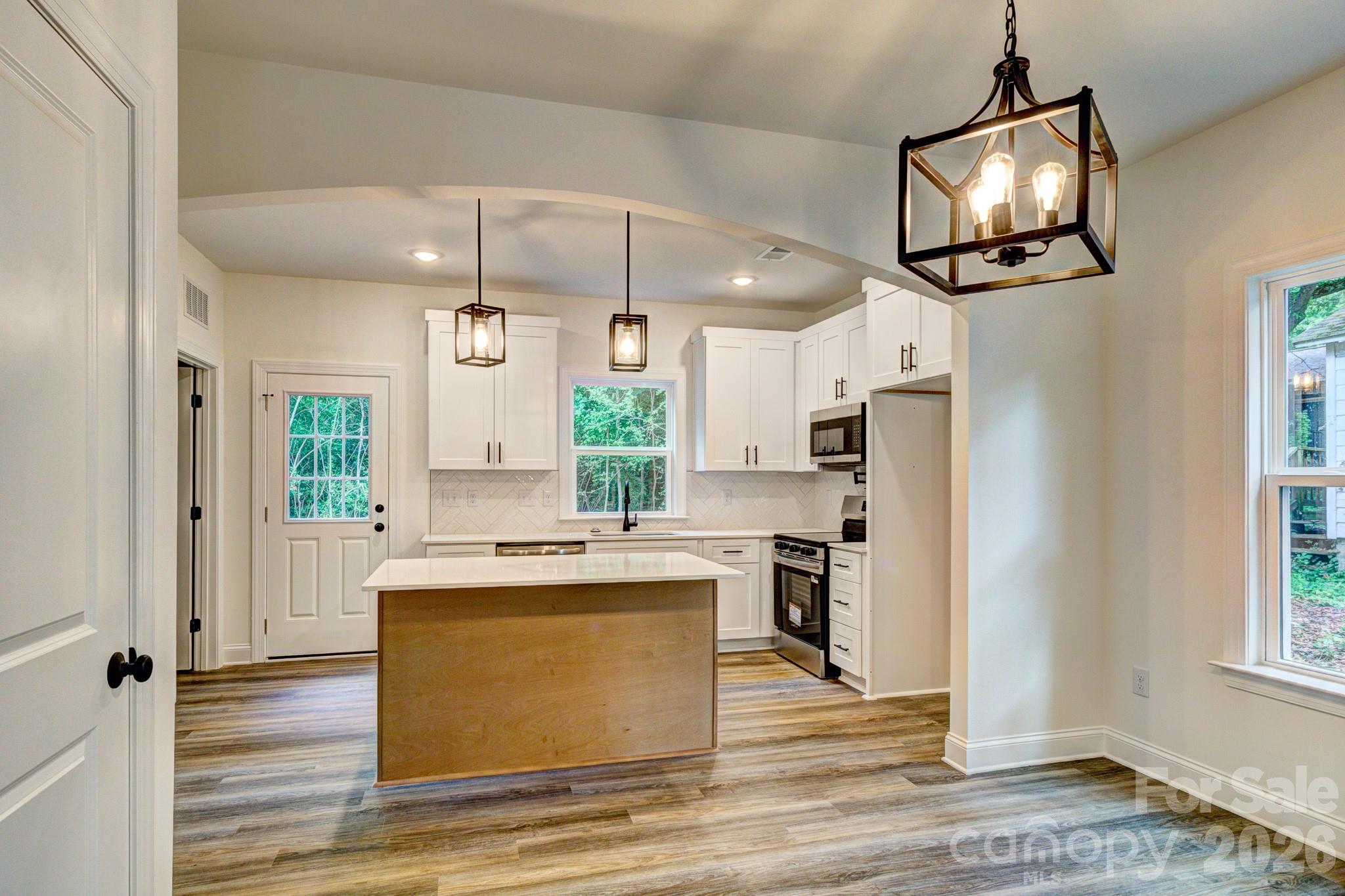816.5 Frederick Street #24 — Shelby