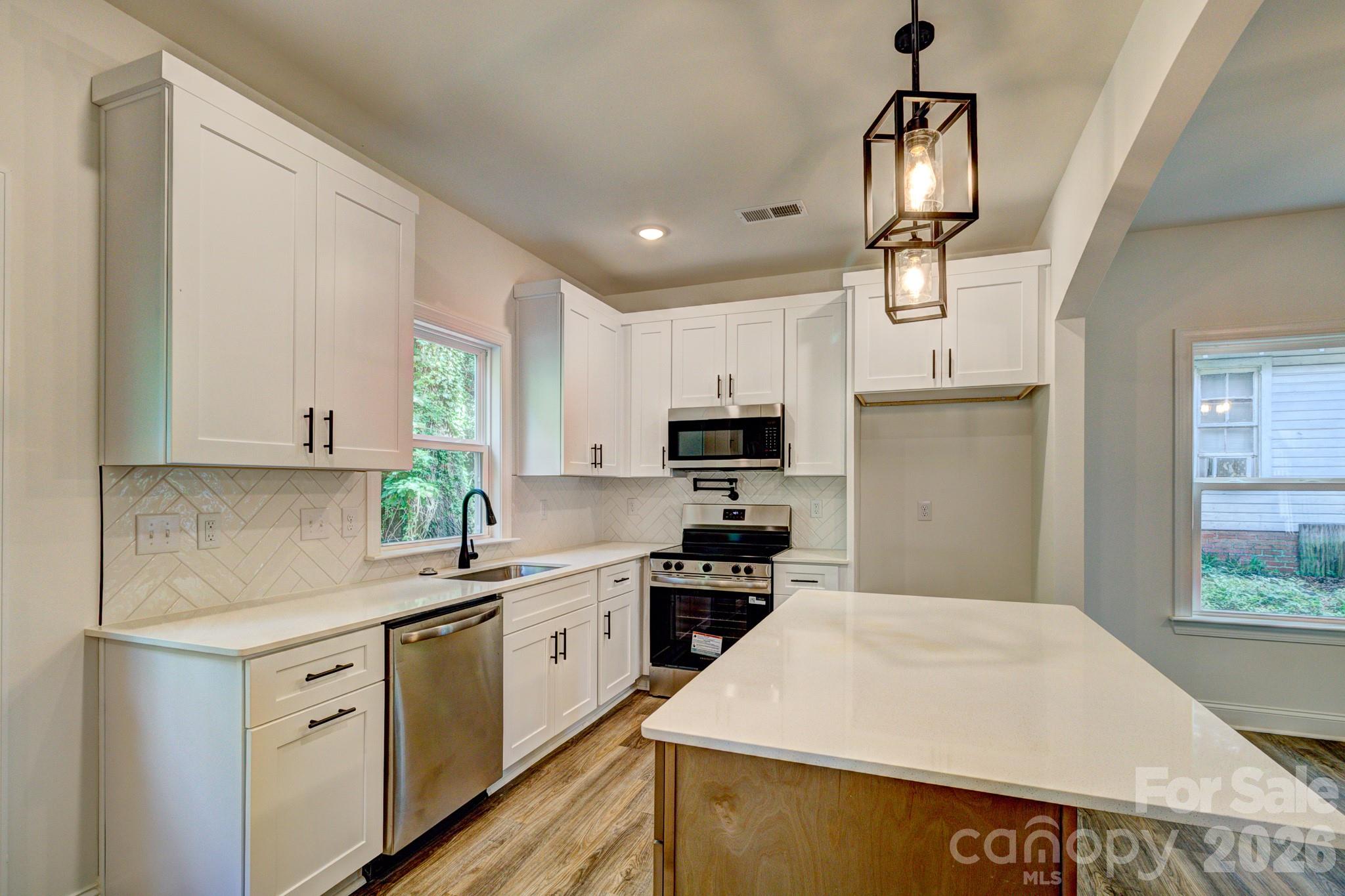816.5 Frederick Street #24 — Shelby