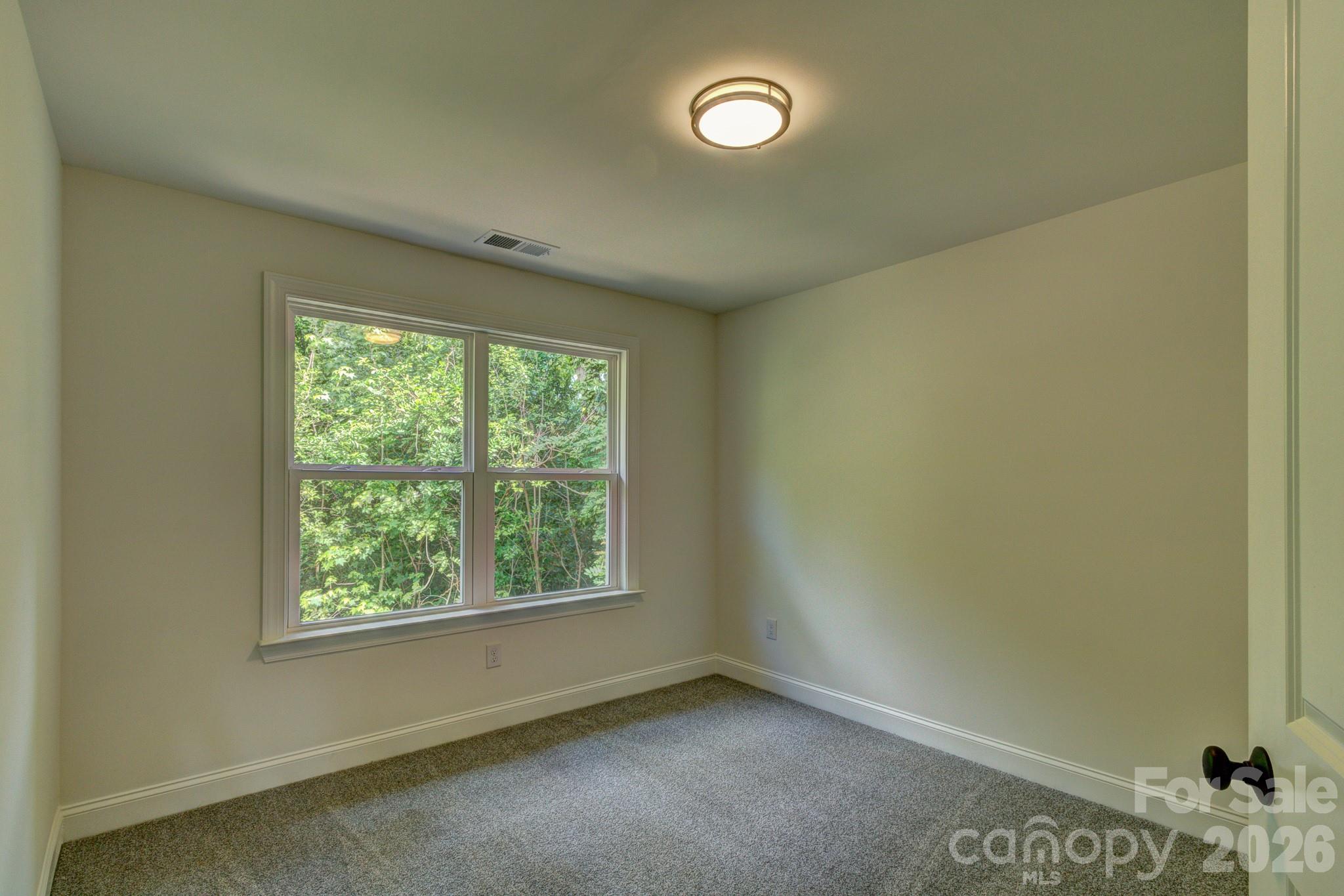 504 Oakland Drive — Shelby