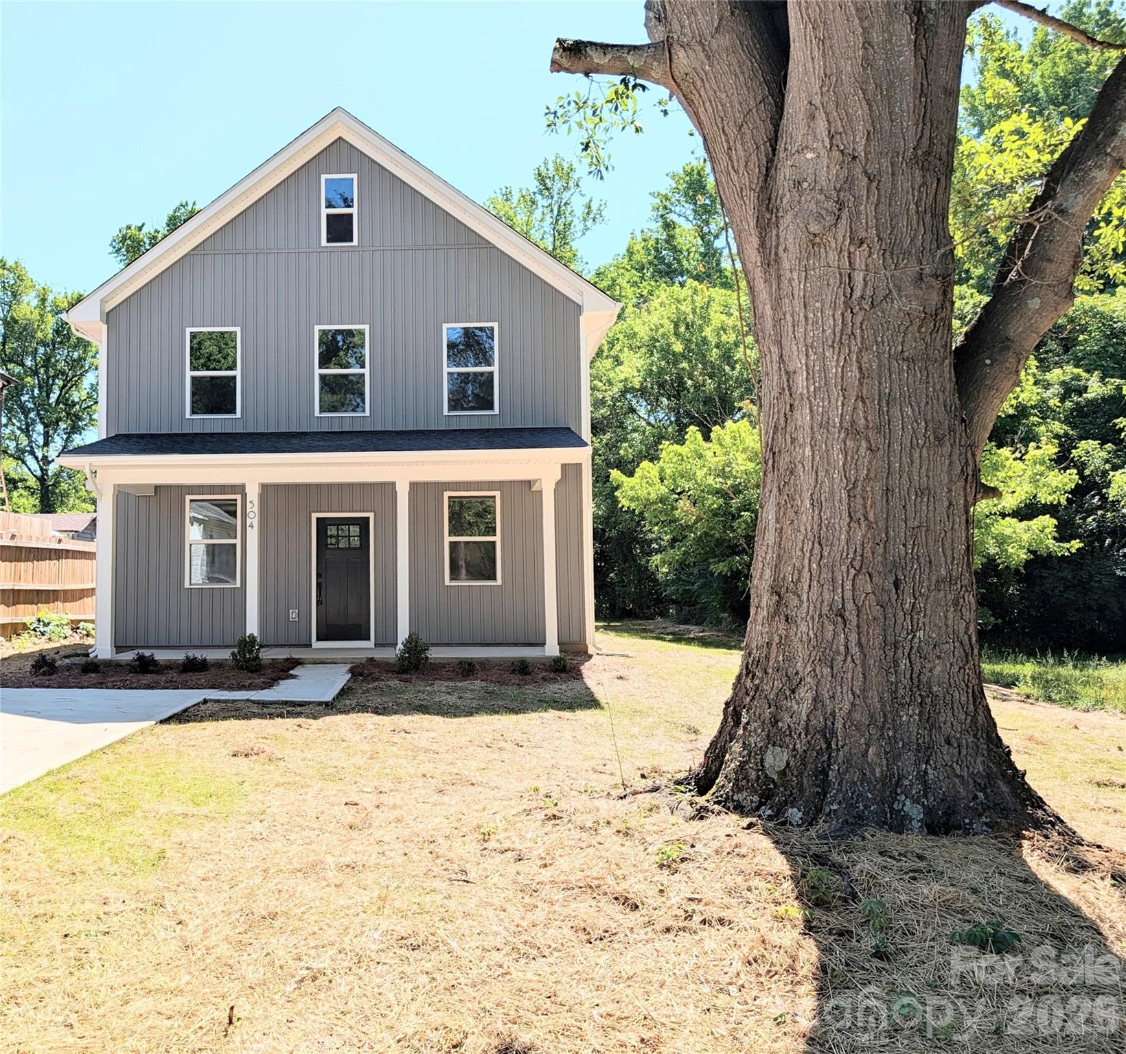 504 Oakland Drive — Shelby