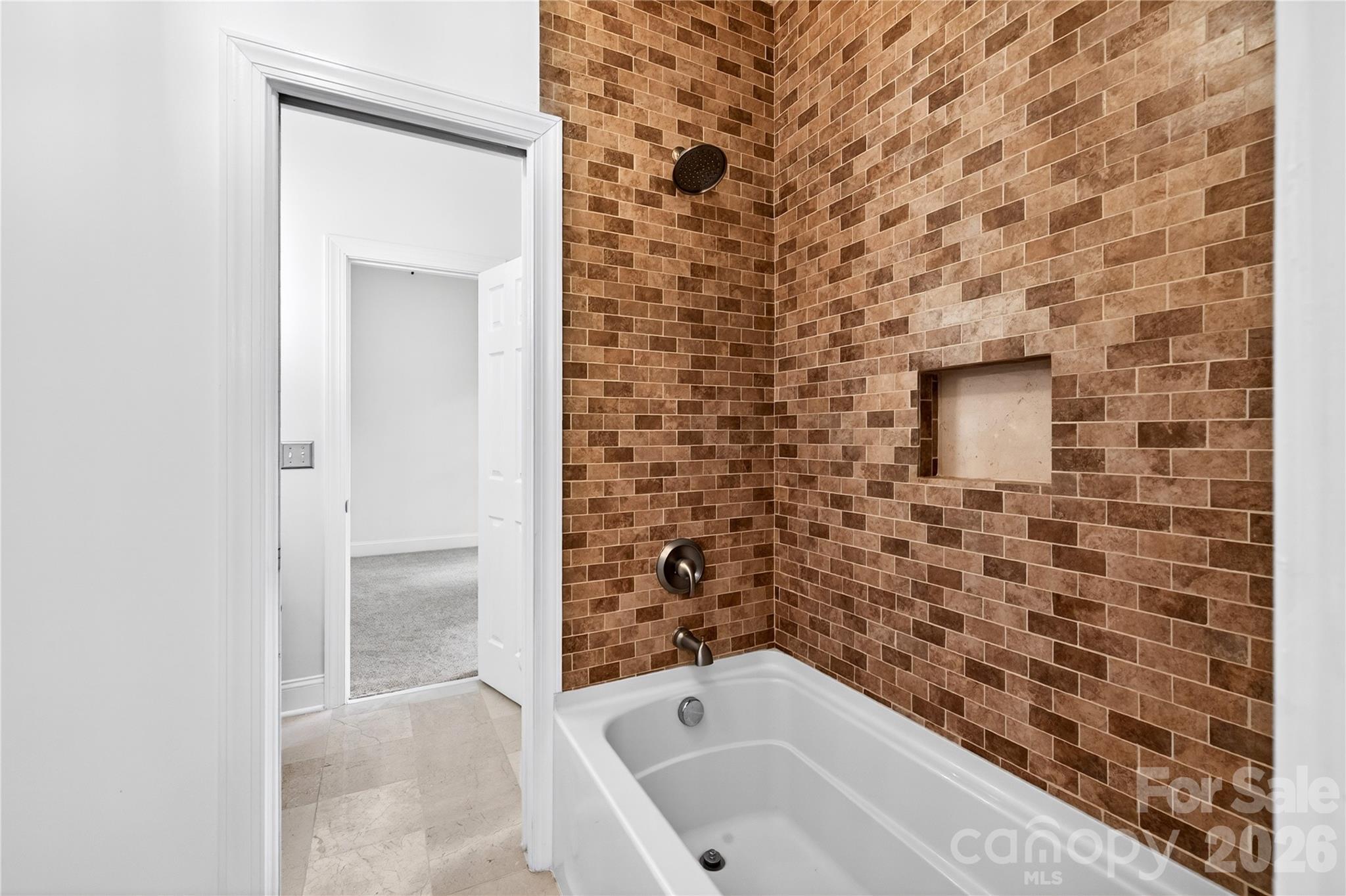 6424 Antioch Court — Matthews