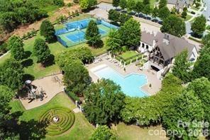 2284 Barrowcliffe Drive NW — Concord