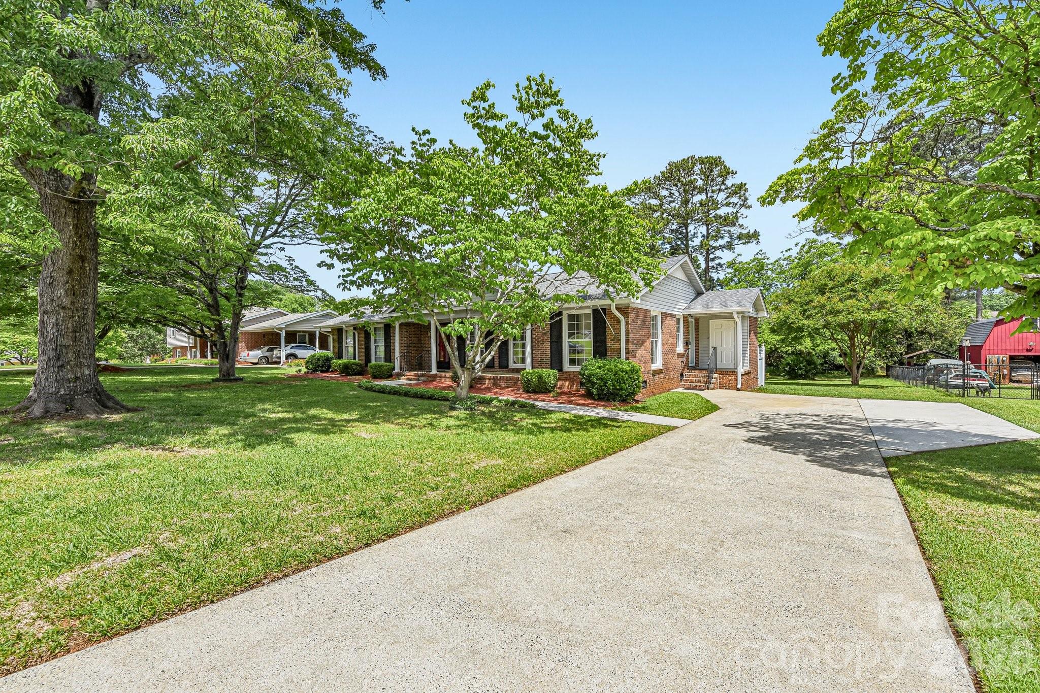 1019 Christopher Circle — Rock Hill