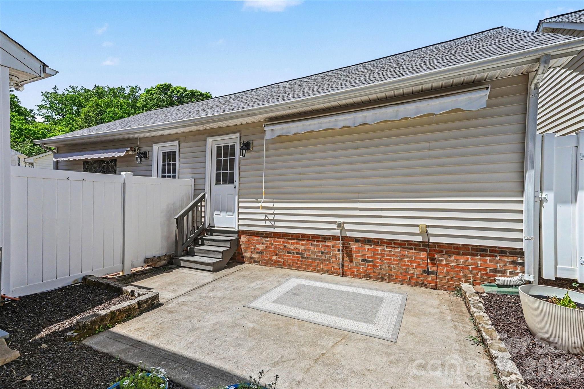 19362 Makayla Lane — Cornelius