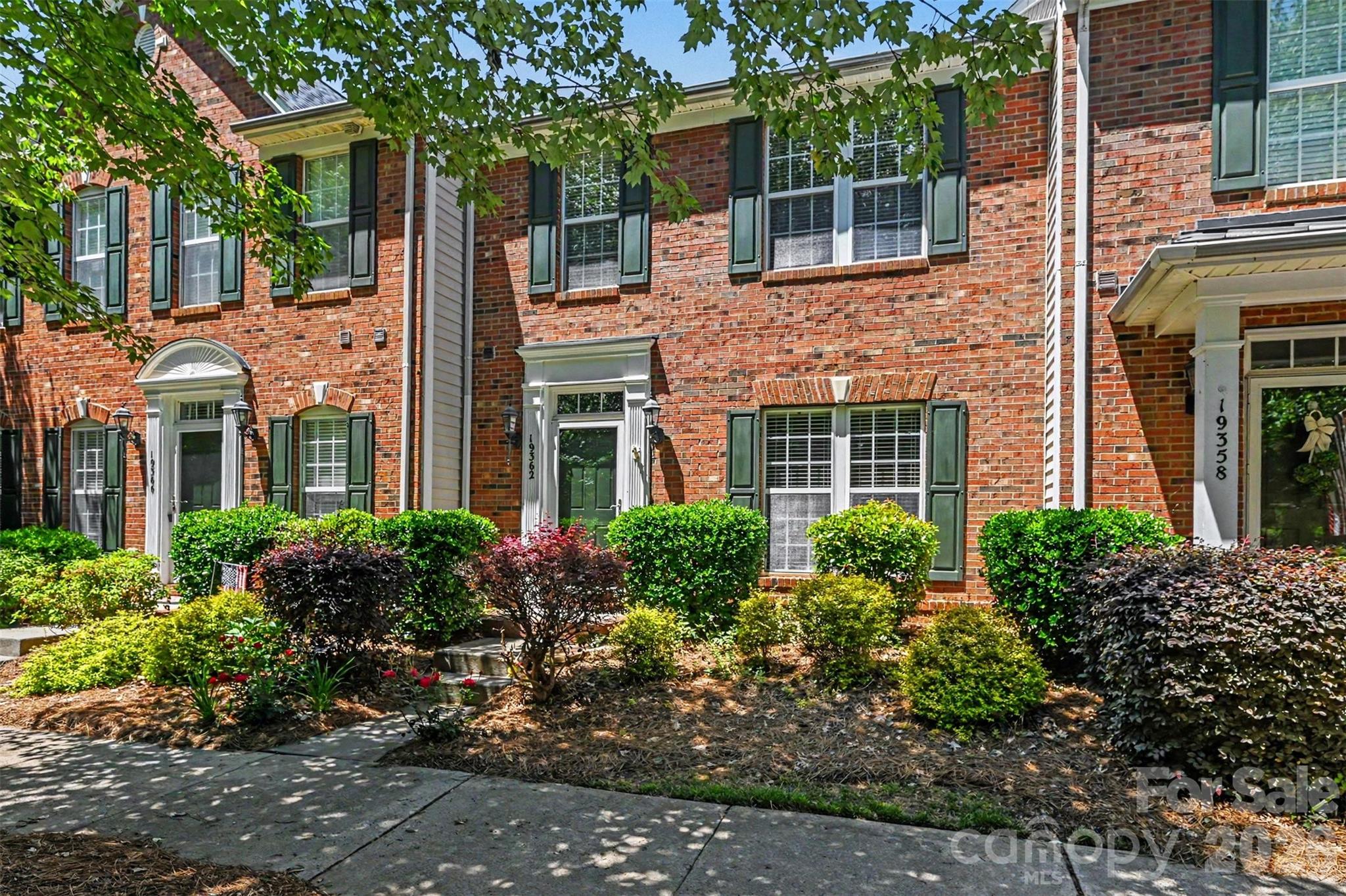 19362 Makayla Lane — Cornelius