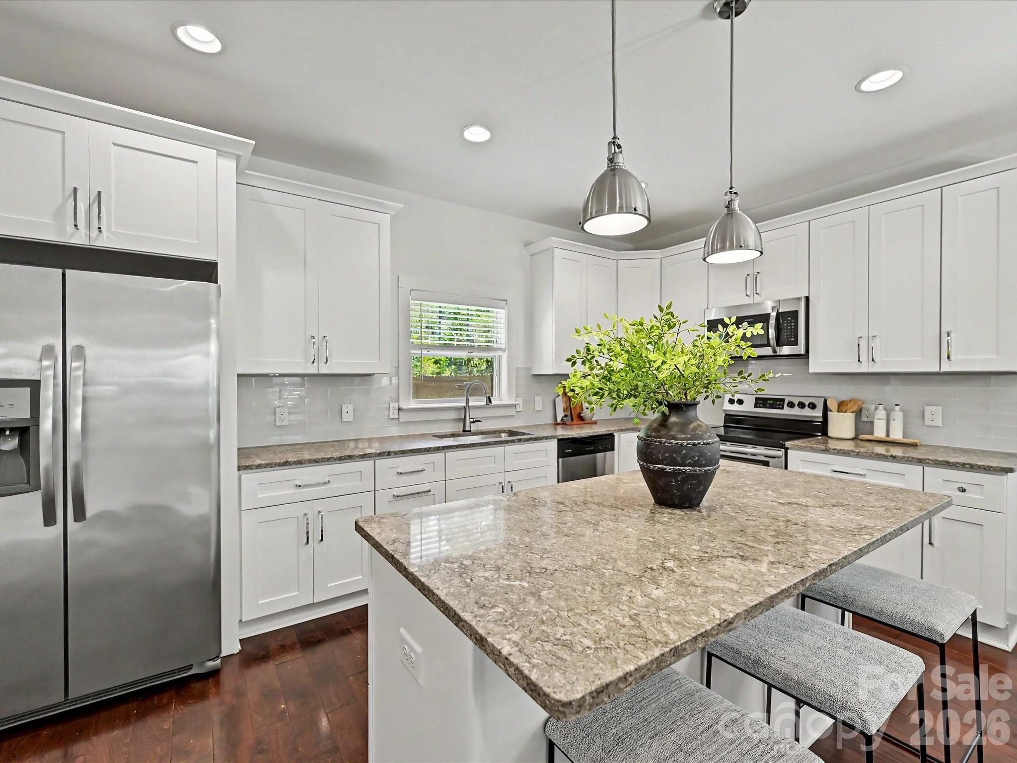1216 Lomax Avenue — Charlotte