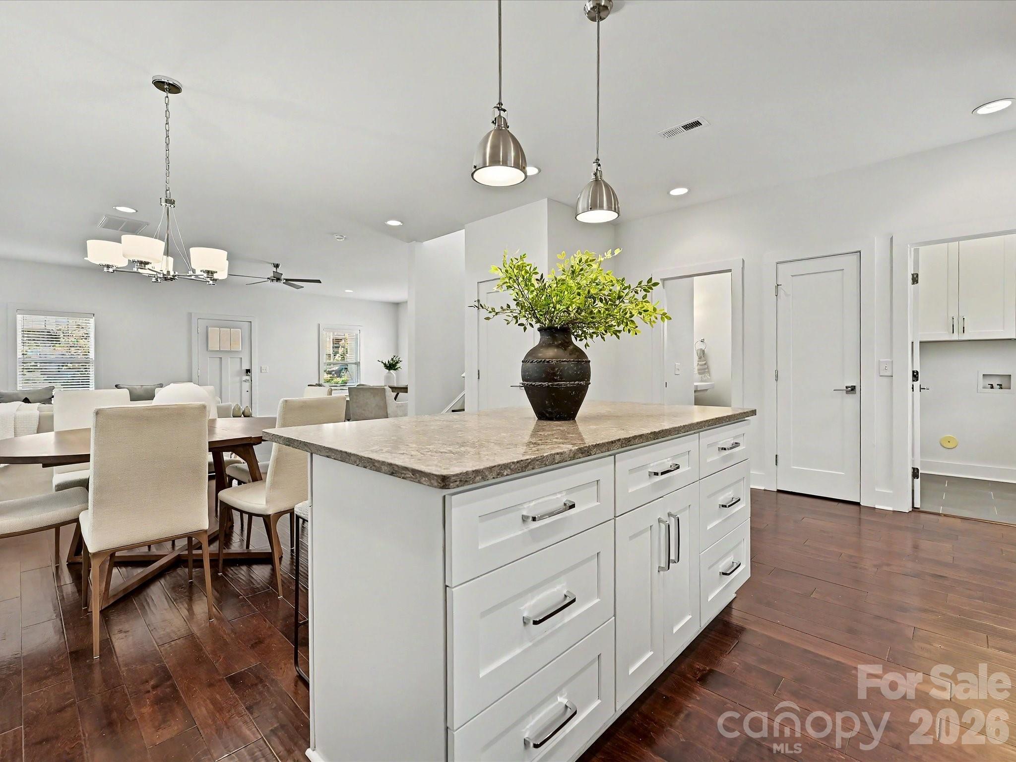 1216 Lomax Avenue — Charlotte