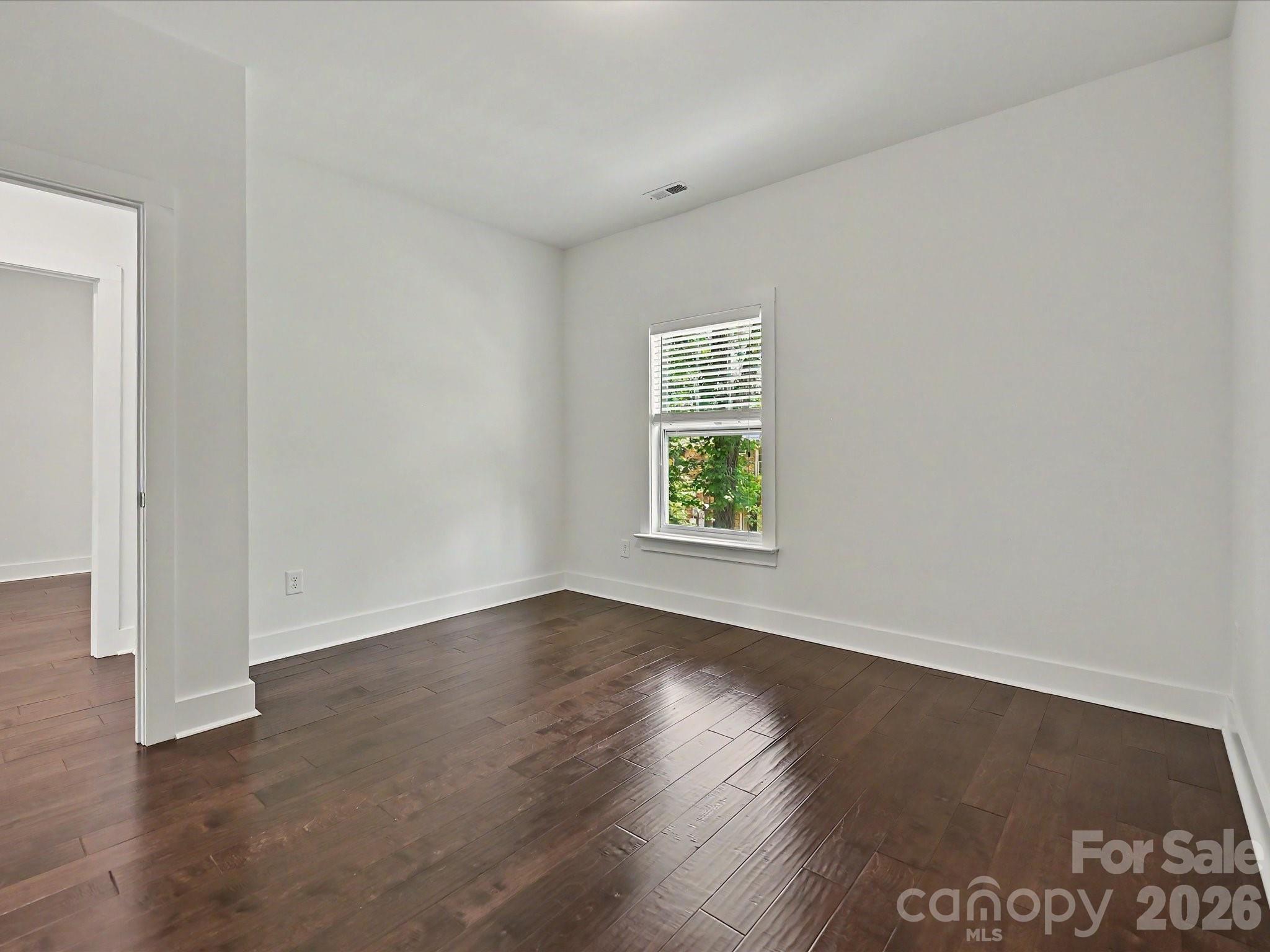 1216 Lomax Avenue — Charlotte