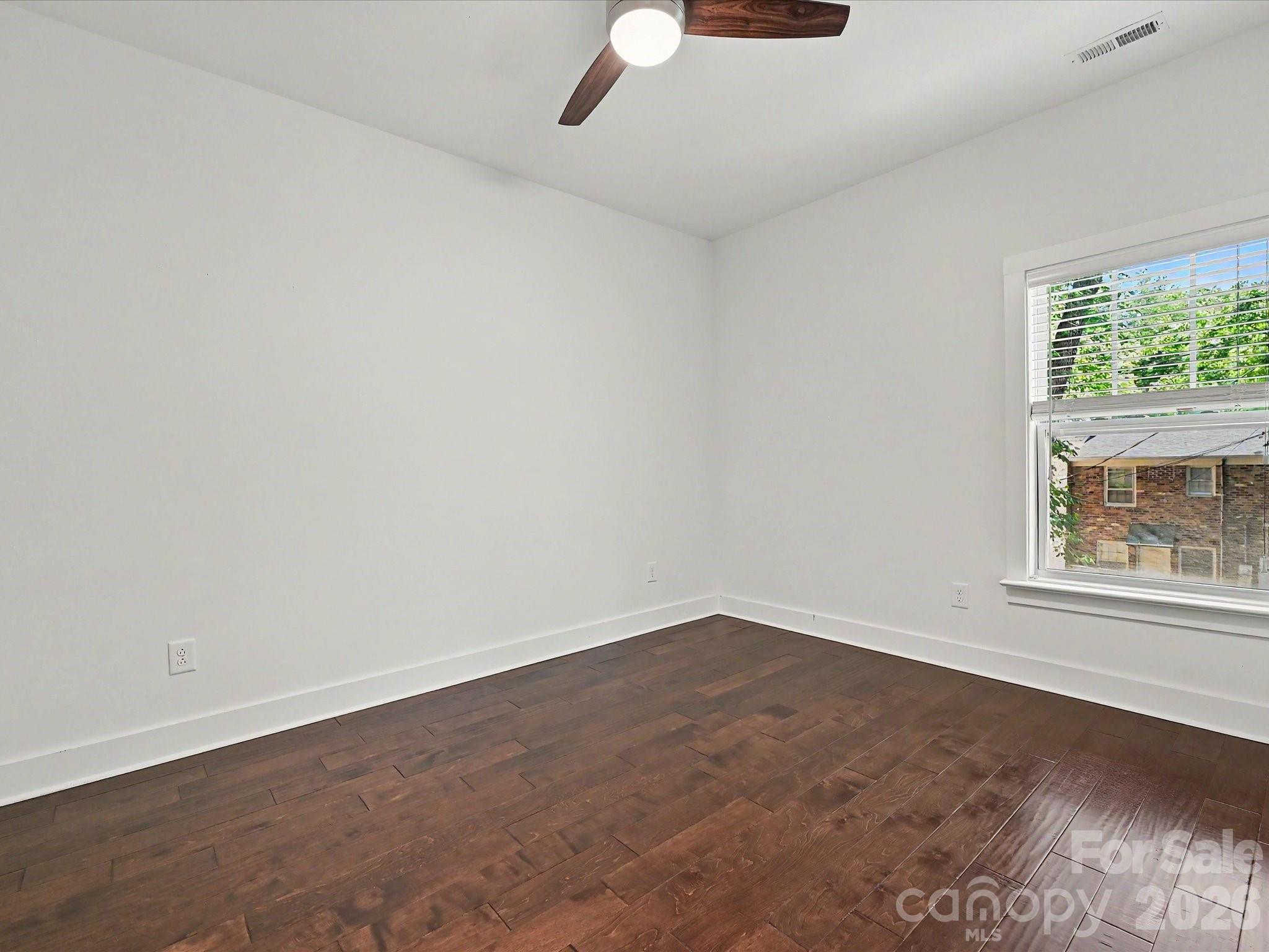 1216 Lomax Avenue — Charlotte