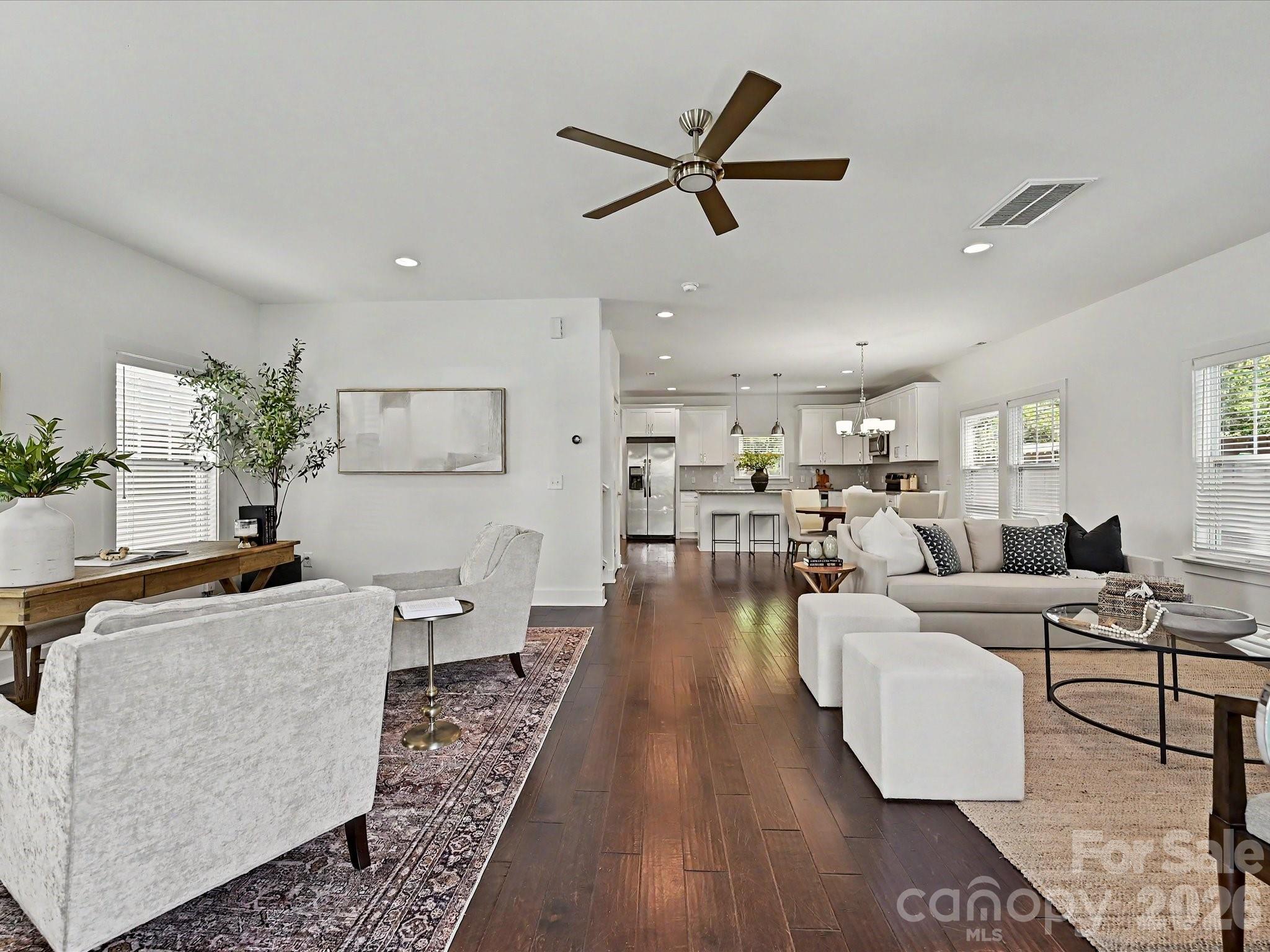 1216 Lomax Avenue — Charlotte