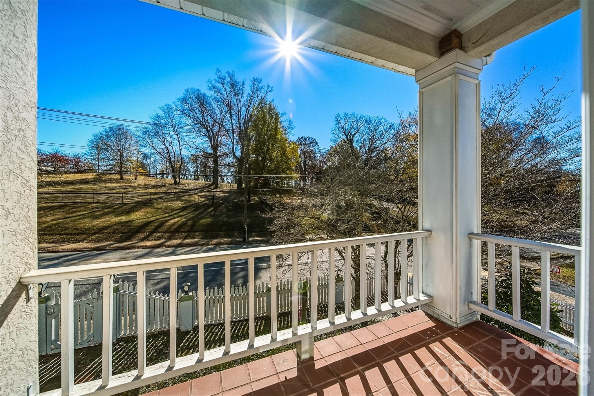 1010 College Avenue SW — Lenoir