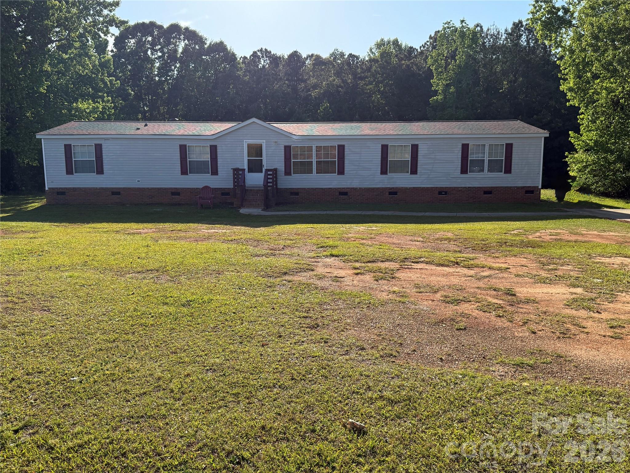 9385 US Highway 52 Highway N — Wadesboro