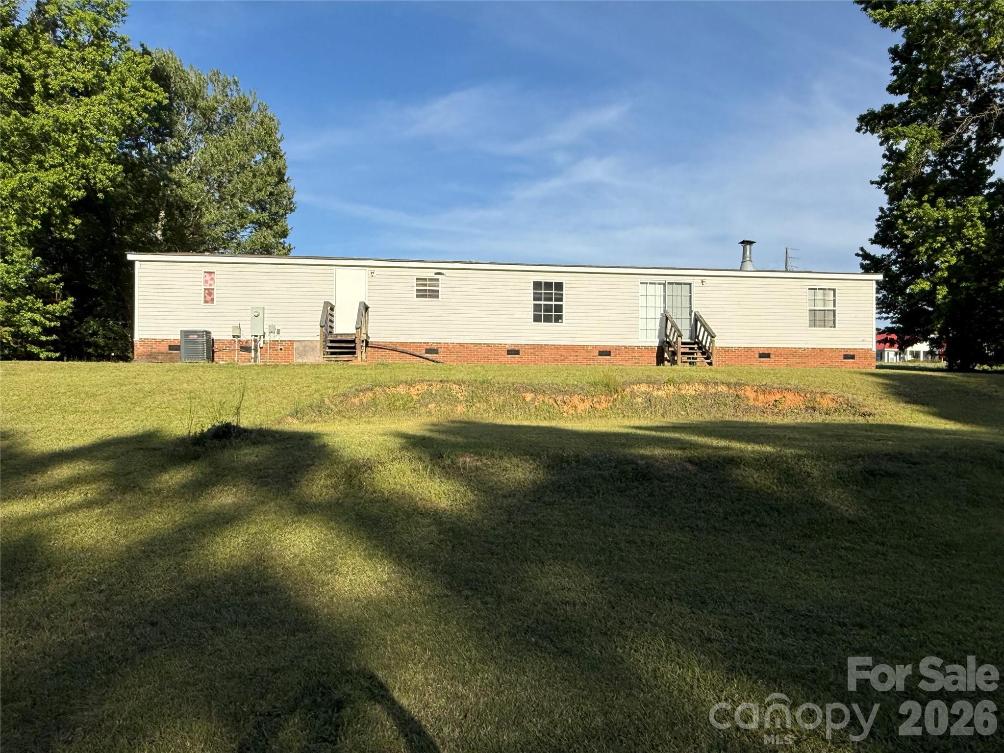 9385 US Highway 52 Highway N — Wadesboro