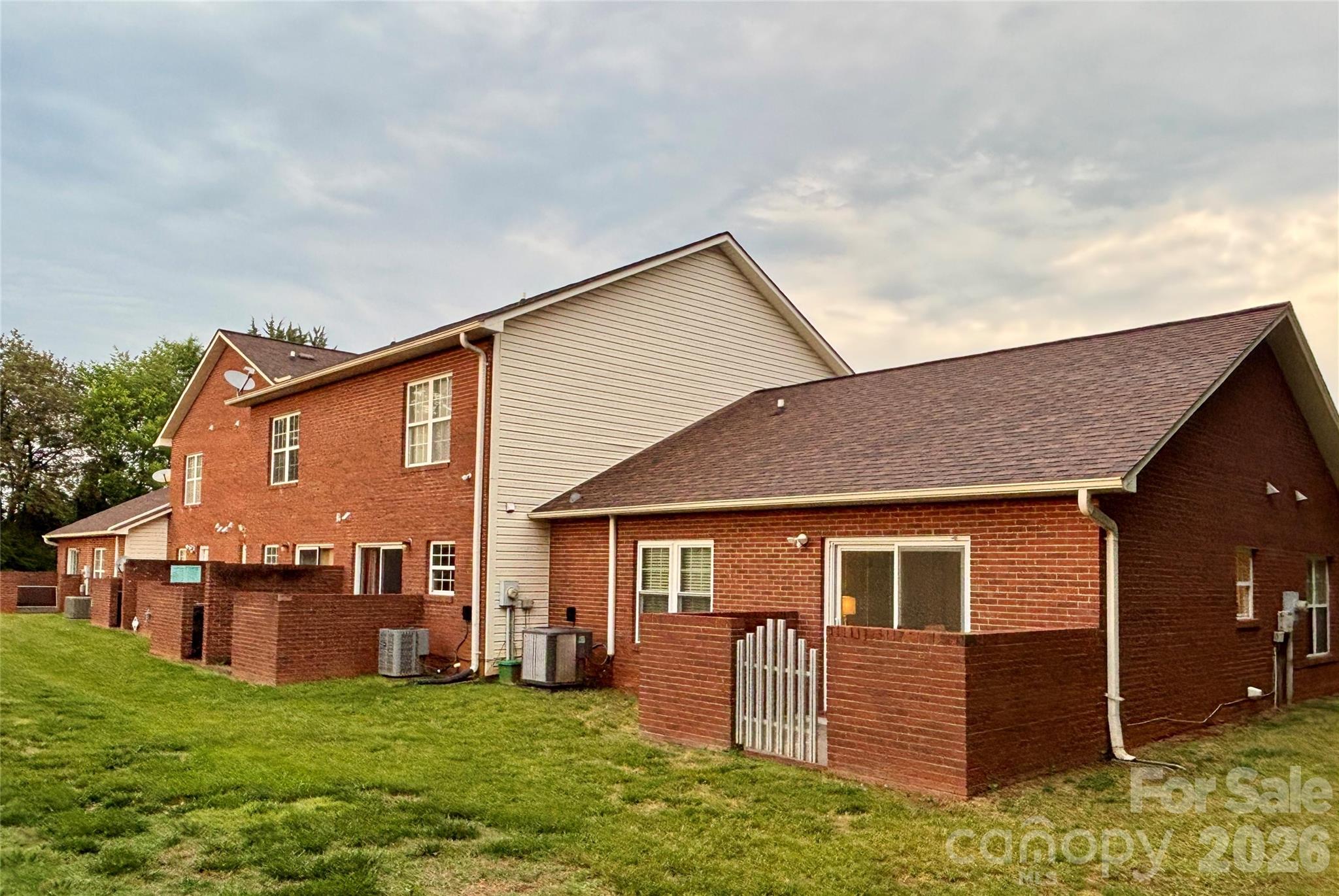102 Brandywine Drive NE #M1 — Conover