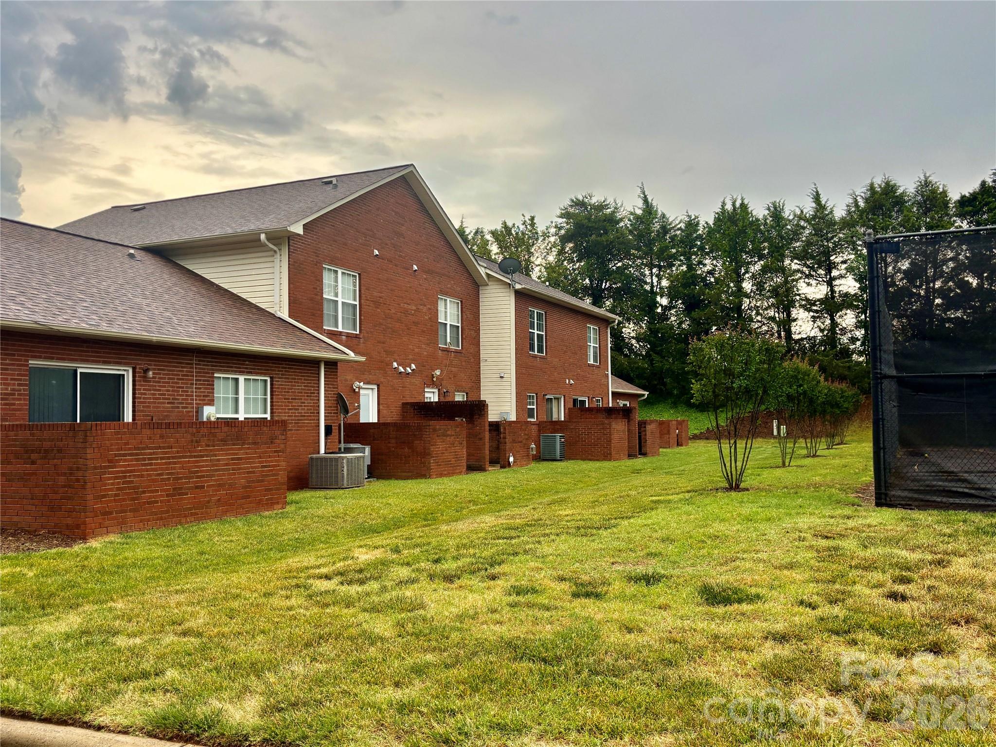 102 Brandywine Drive NE #M1 — Conover