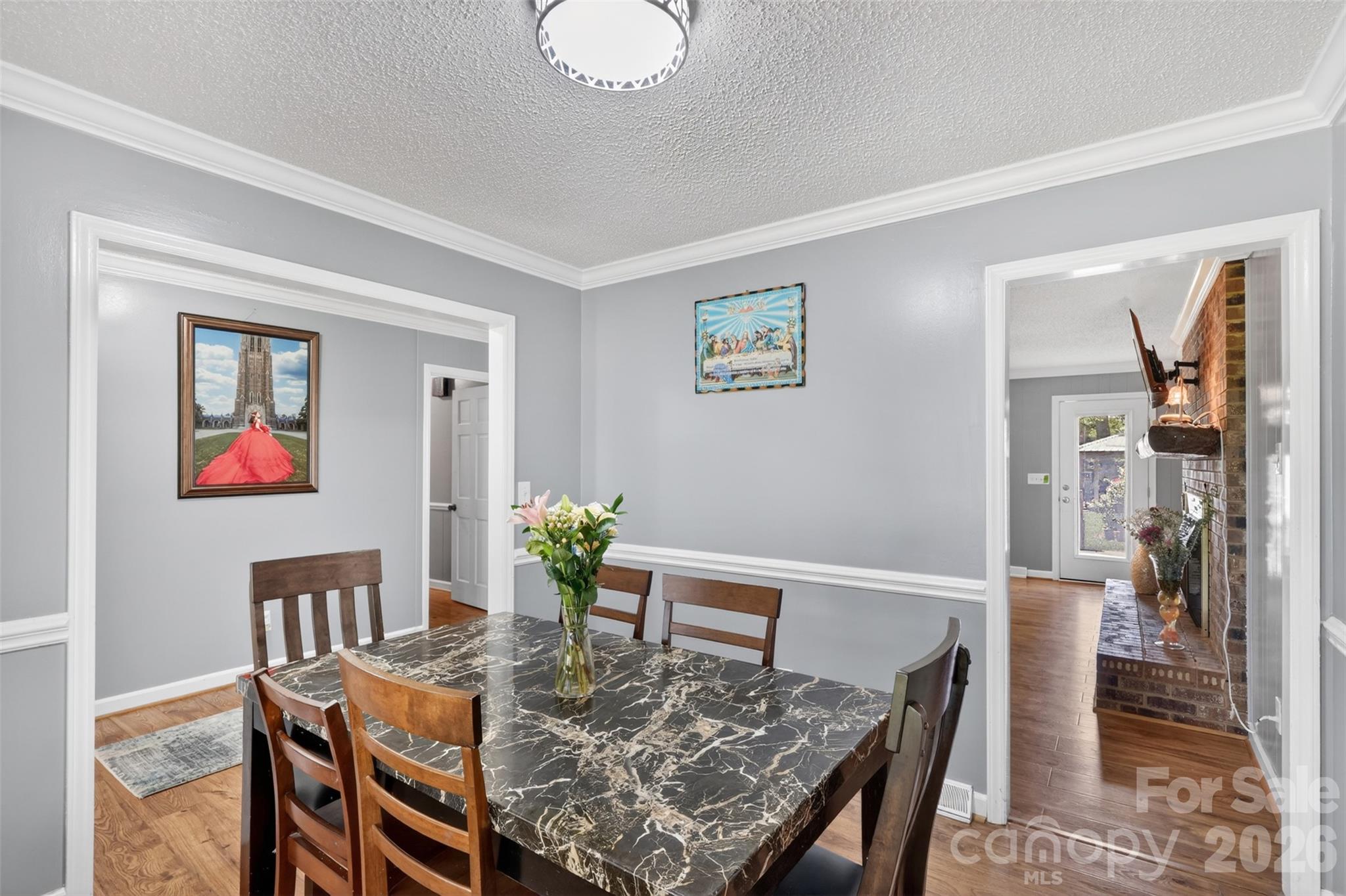 9807 Black Road — Midland