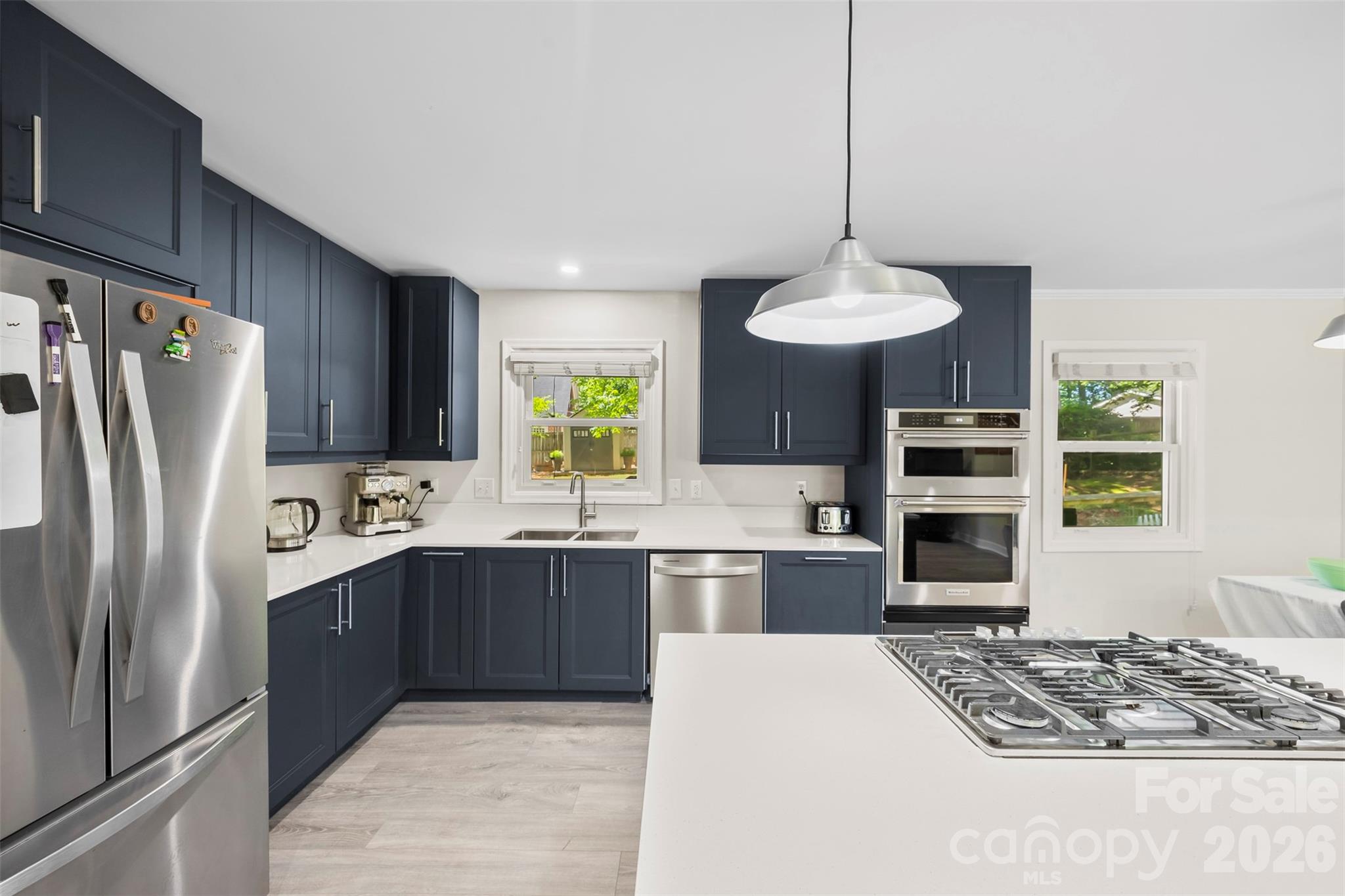 2411 Roundabout Lane — Charlotte