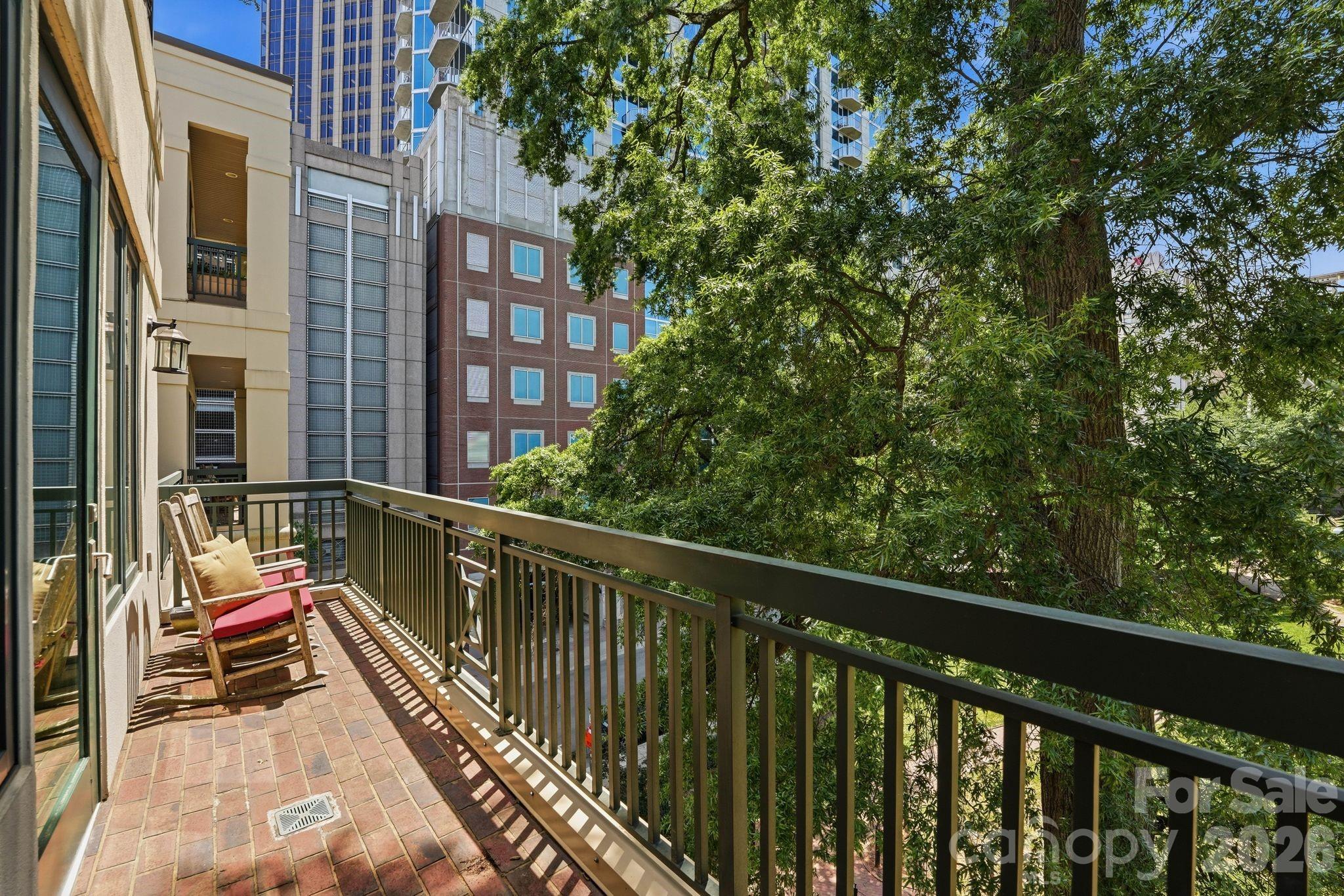 229 N Church Street #403 — Charlotte
