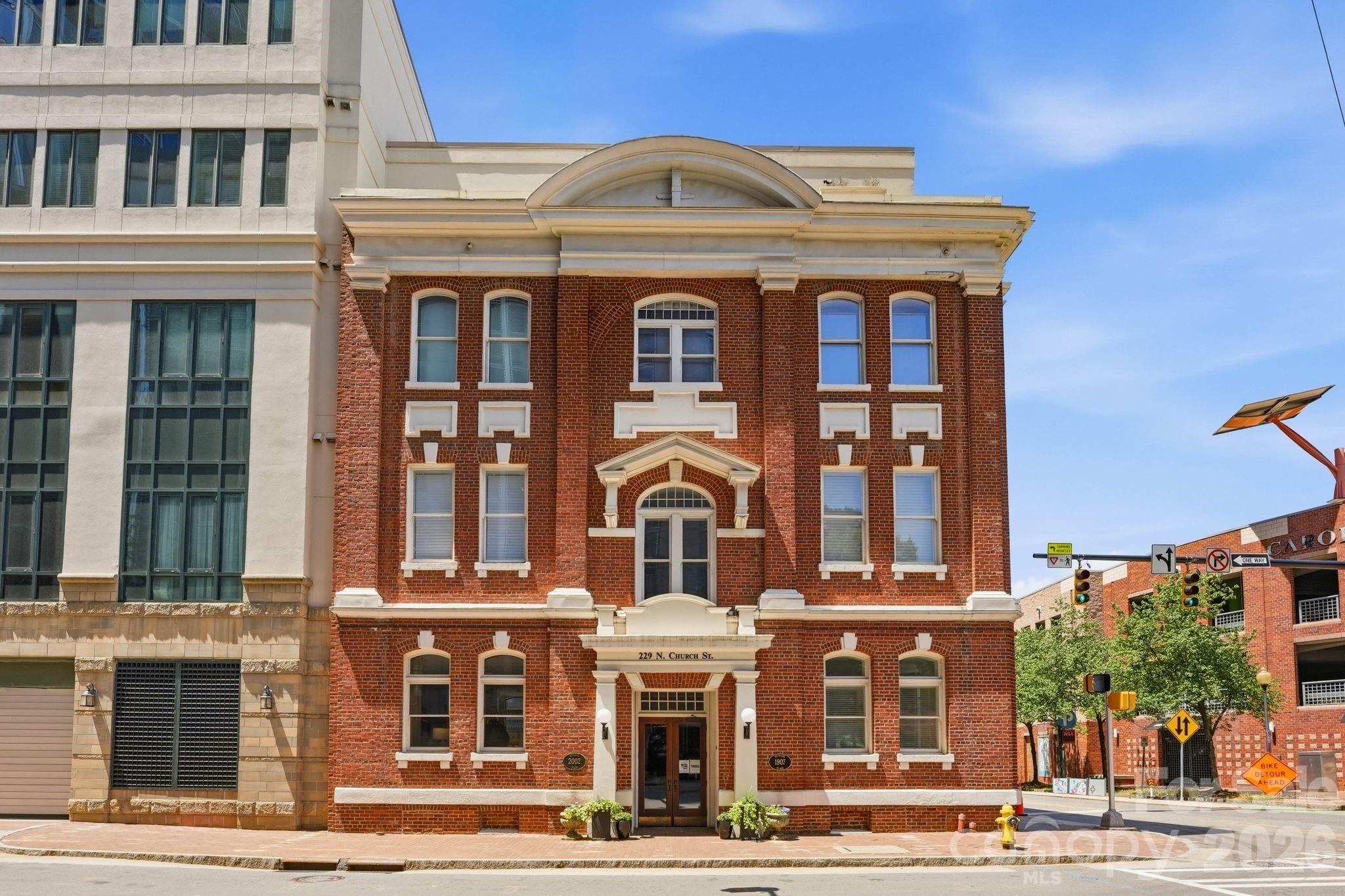 229 N Church Street #403 — Charlotte