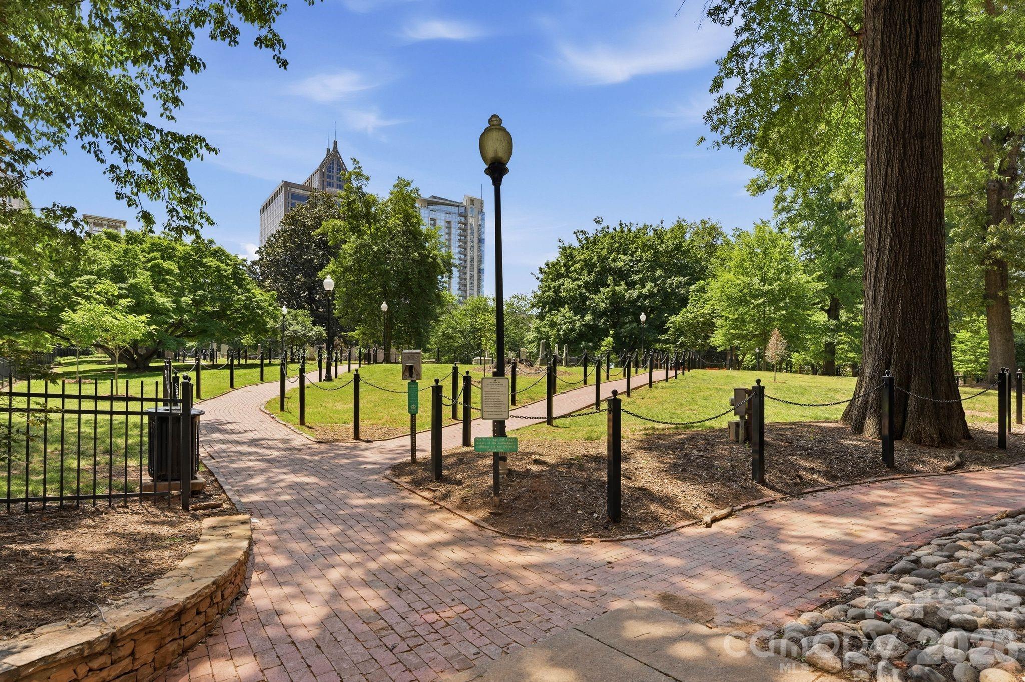 229 N Church Street #403 — Charlotte