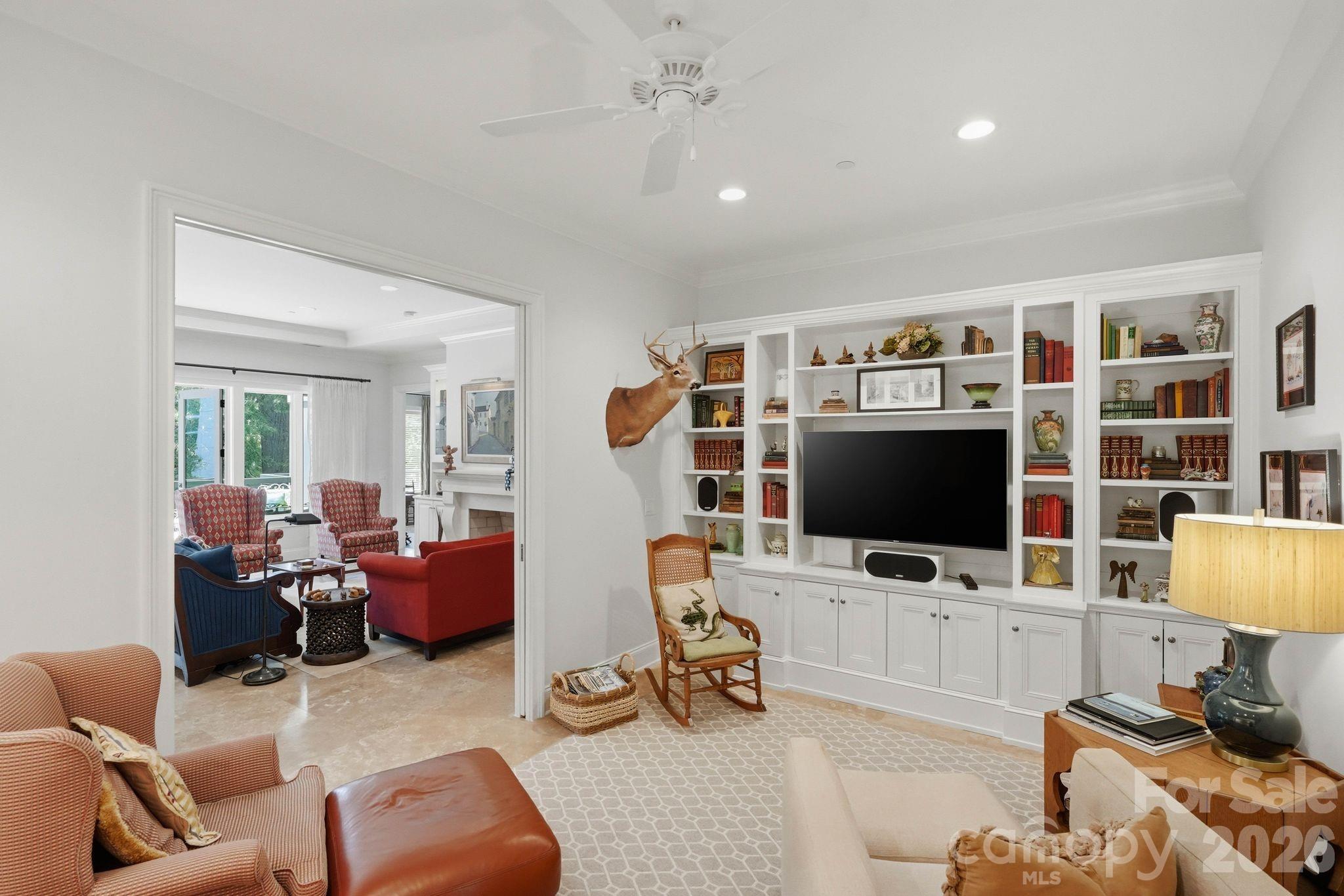 229 N Church Street #403 — Charlotte