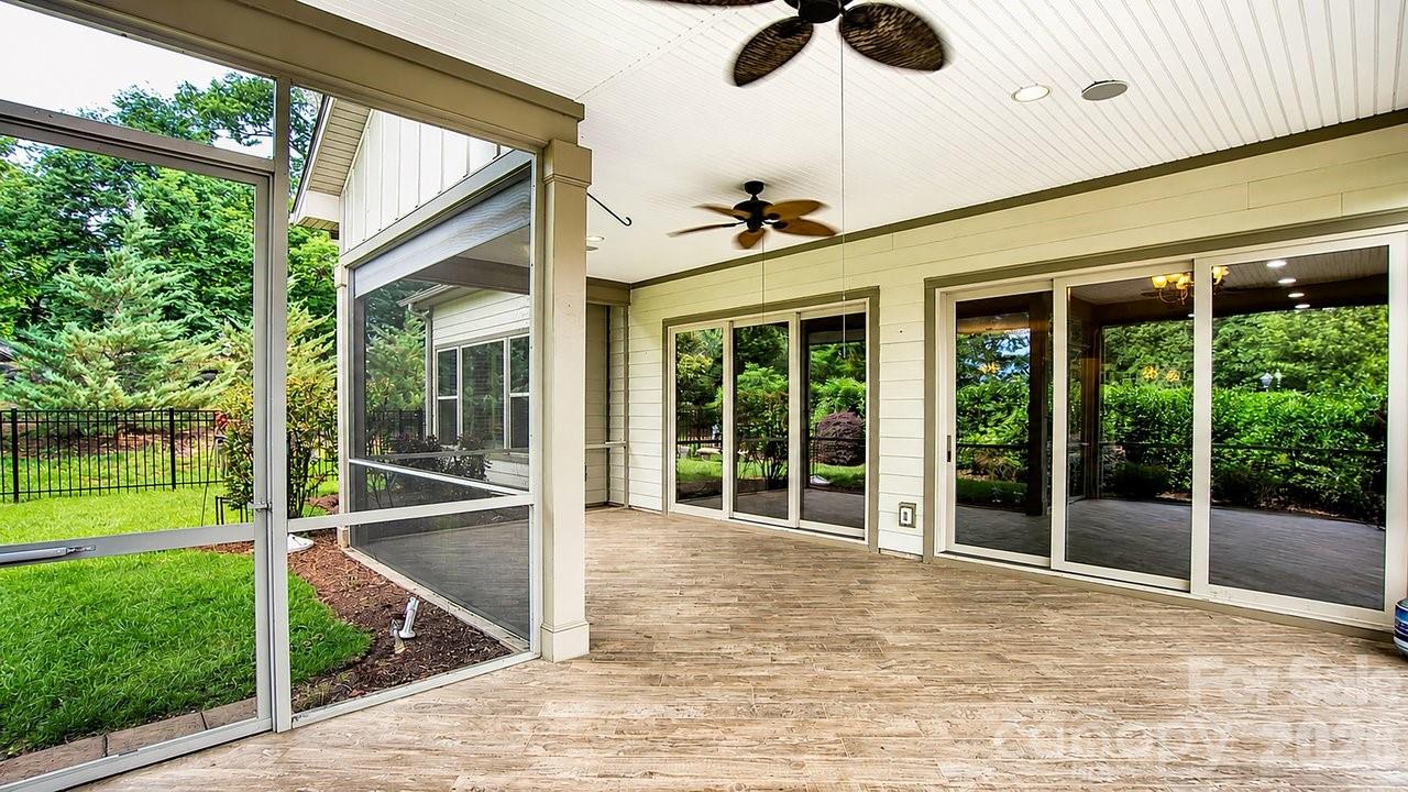 448 Flat Rock Drive — Denver