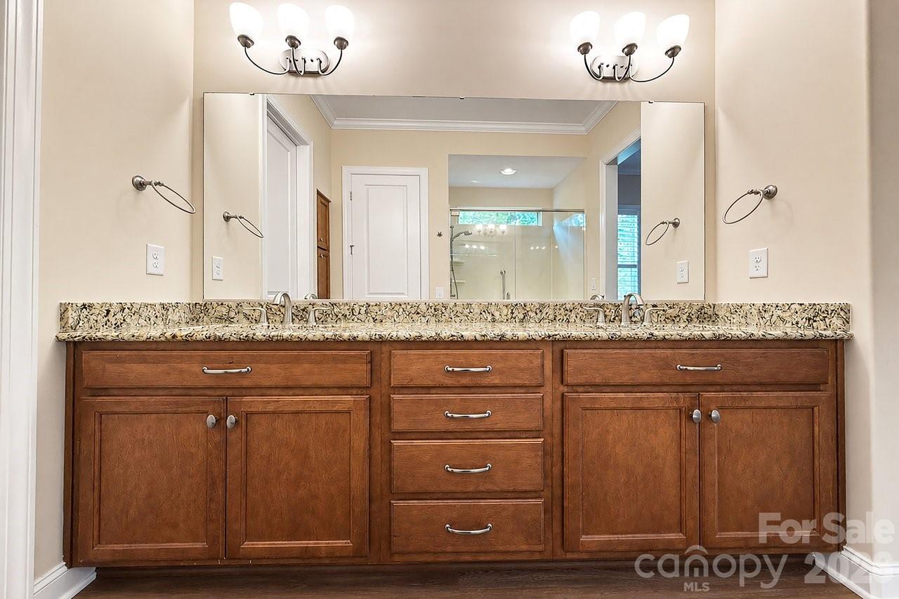 448 Flat Rock Drive — Denver