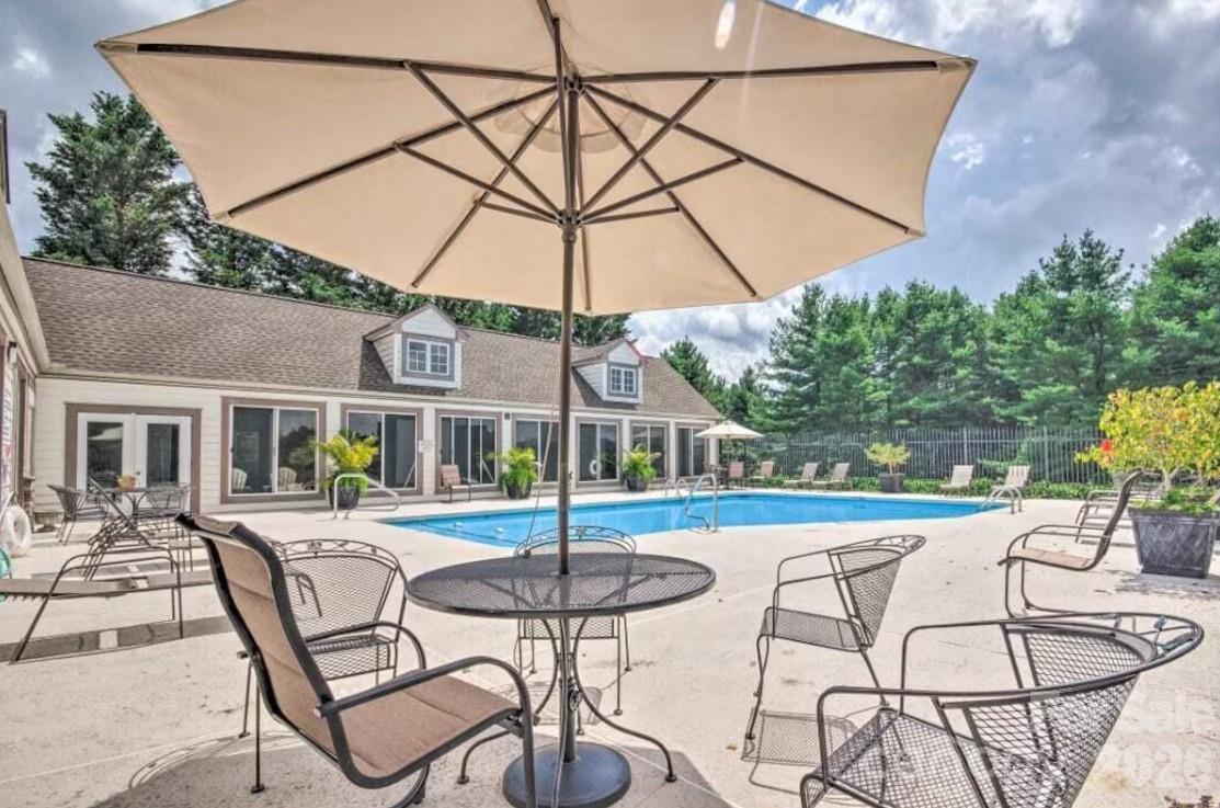 38 Beaus Valley Drive — Roaring Gap