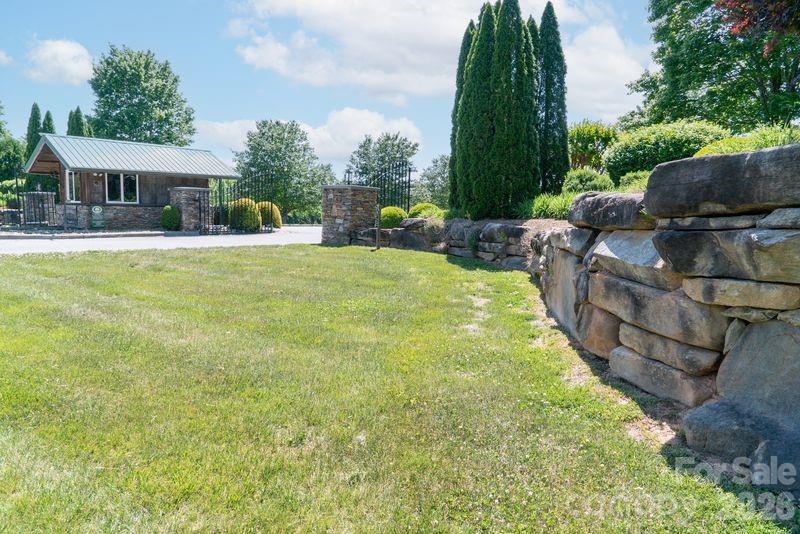 2026 Robert Drive — Morganton