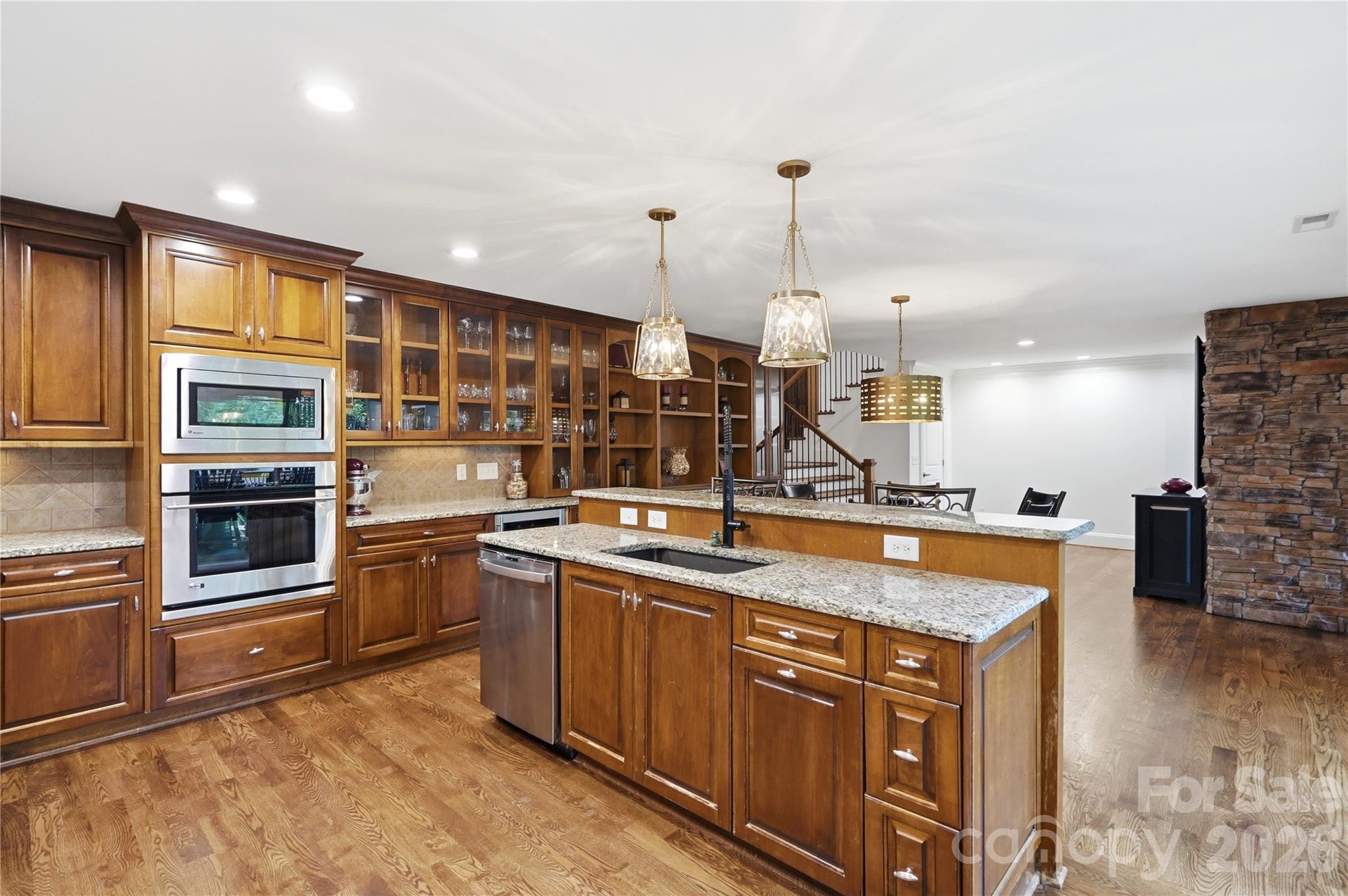 16121 Tana Tea Circle — Tega Cay