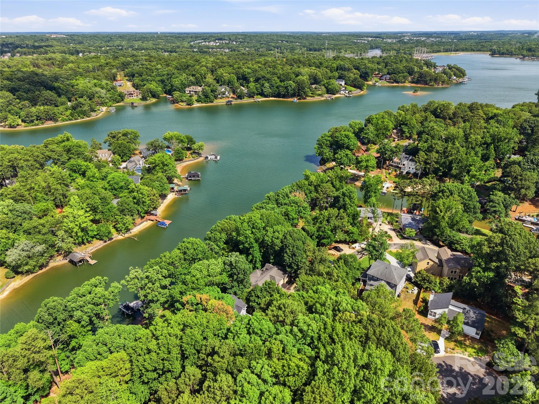 16121 Tana Tea Circle — Tega Cay