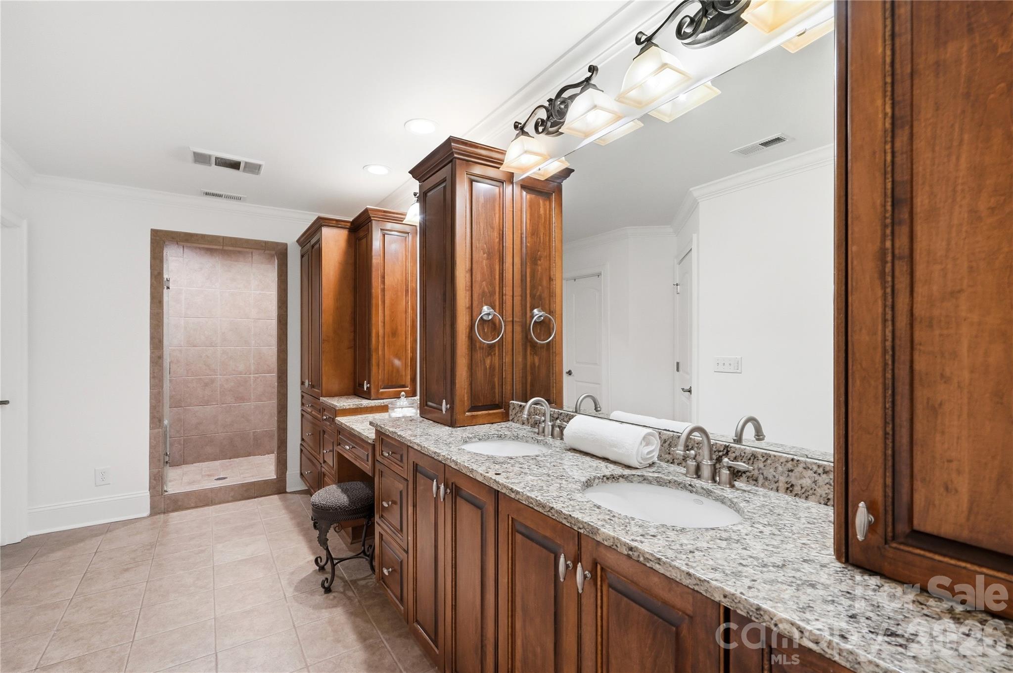 16121 Tana Tea Circle — Tega Cay