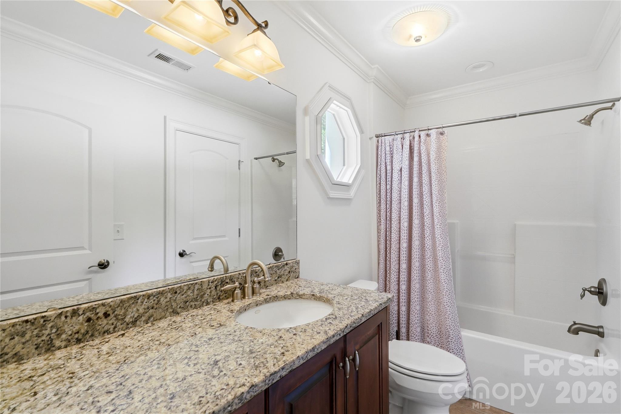 16121 Tana Tea Circle — Tega Cay
