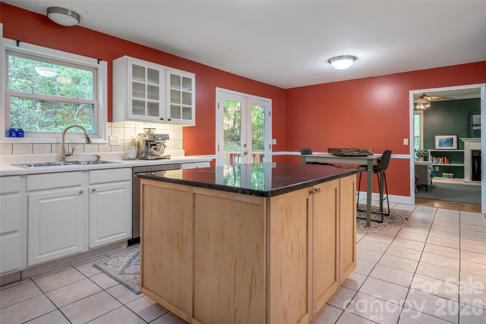 7 Timber Park Drive — Black Mountain